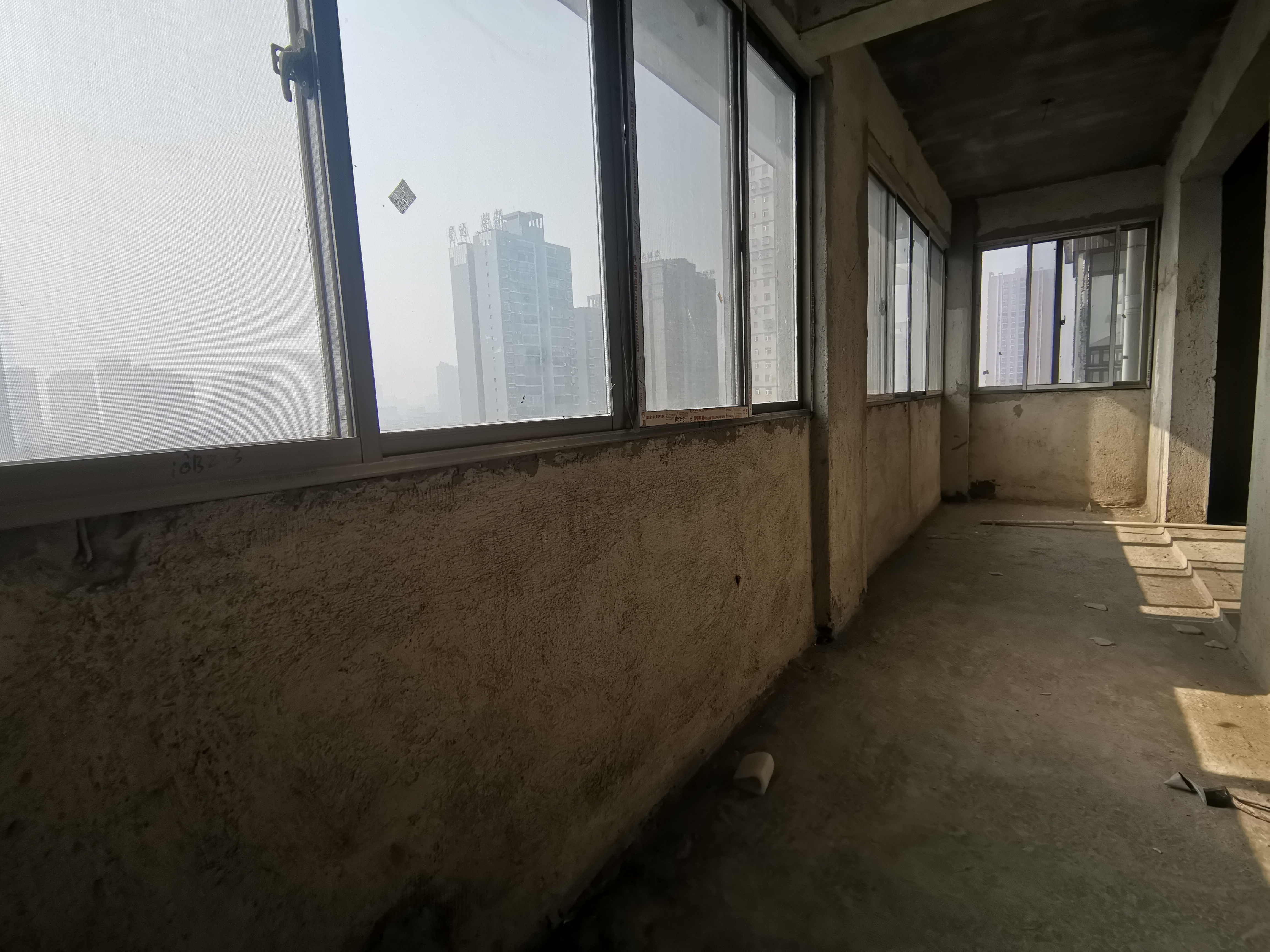 文苑小区  1室0厅0卫    73.8万客厅