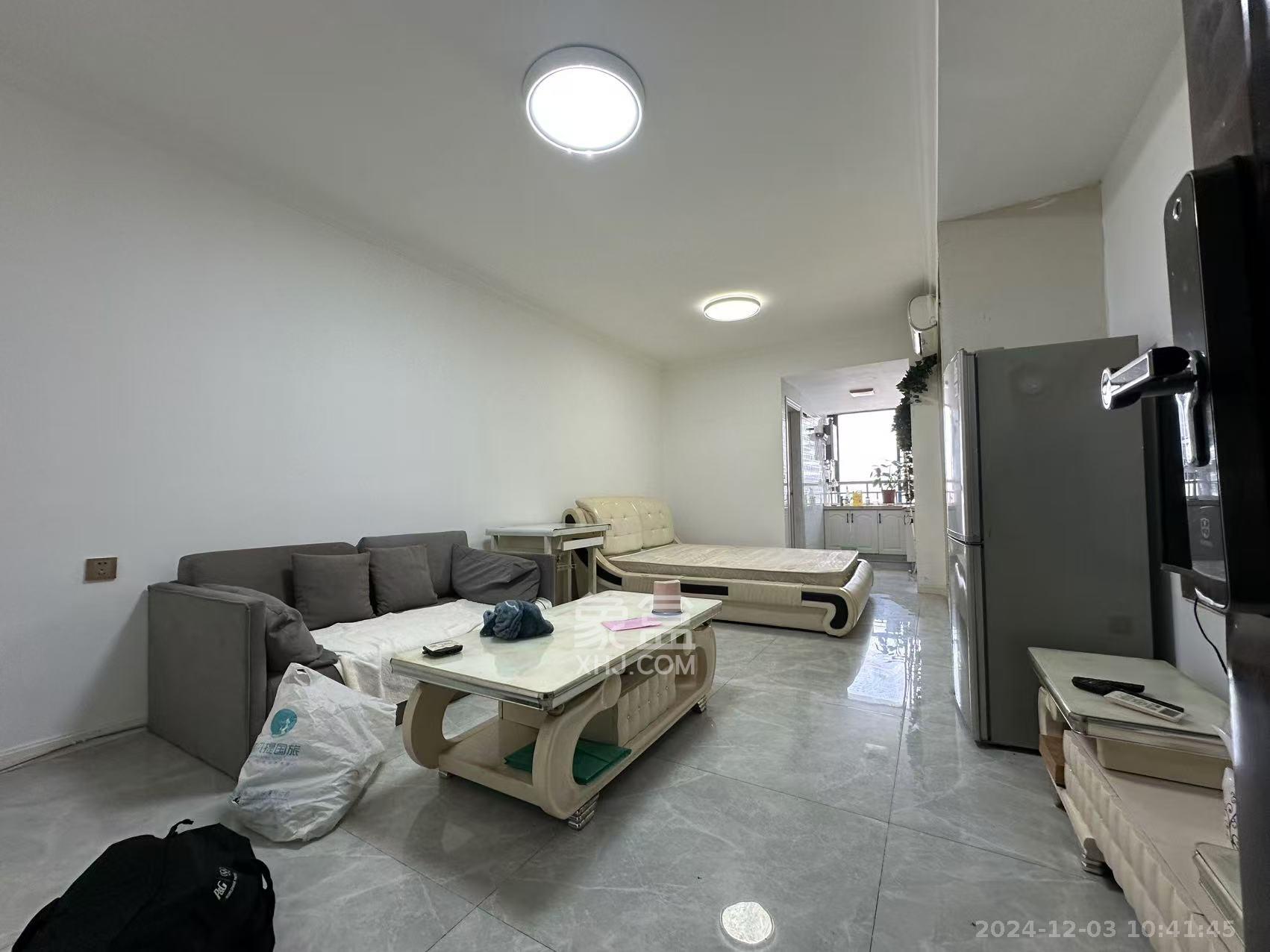 东一国际 1室1厅1卫 1800.0元/月 东一国际 1室1厅1卫 1800.0元/月室内图