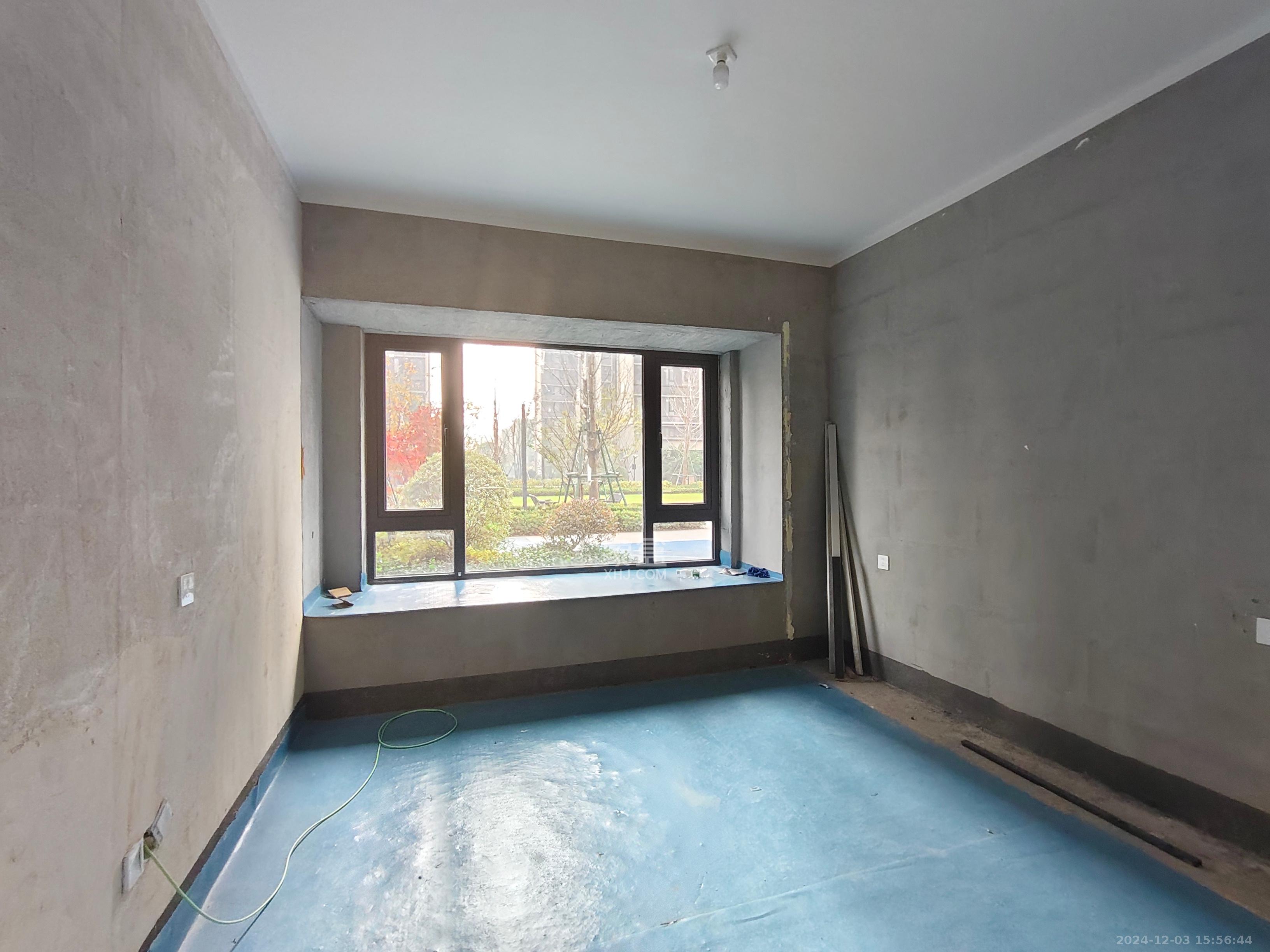 绿城美的明月江南 4室2厅2卫 2200.0元/月 绿城美的明月江南 4室2厅2卫 2200.0元/月室内图