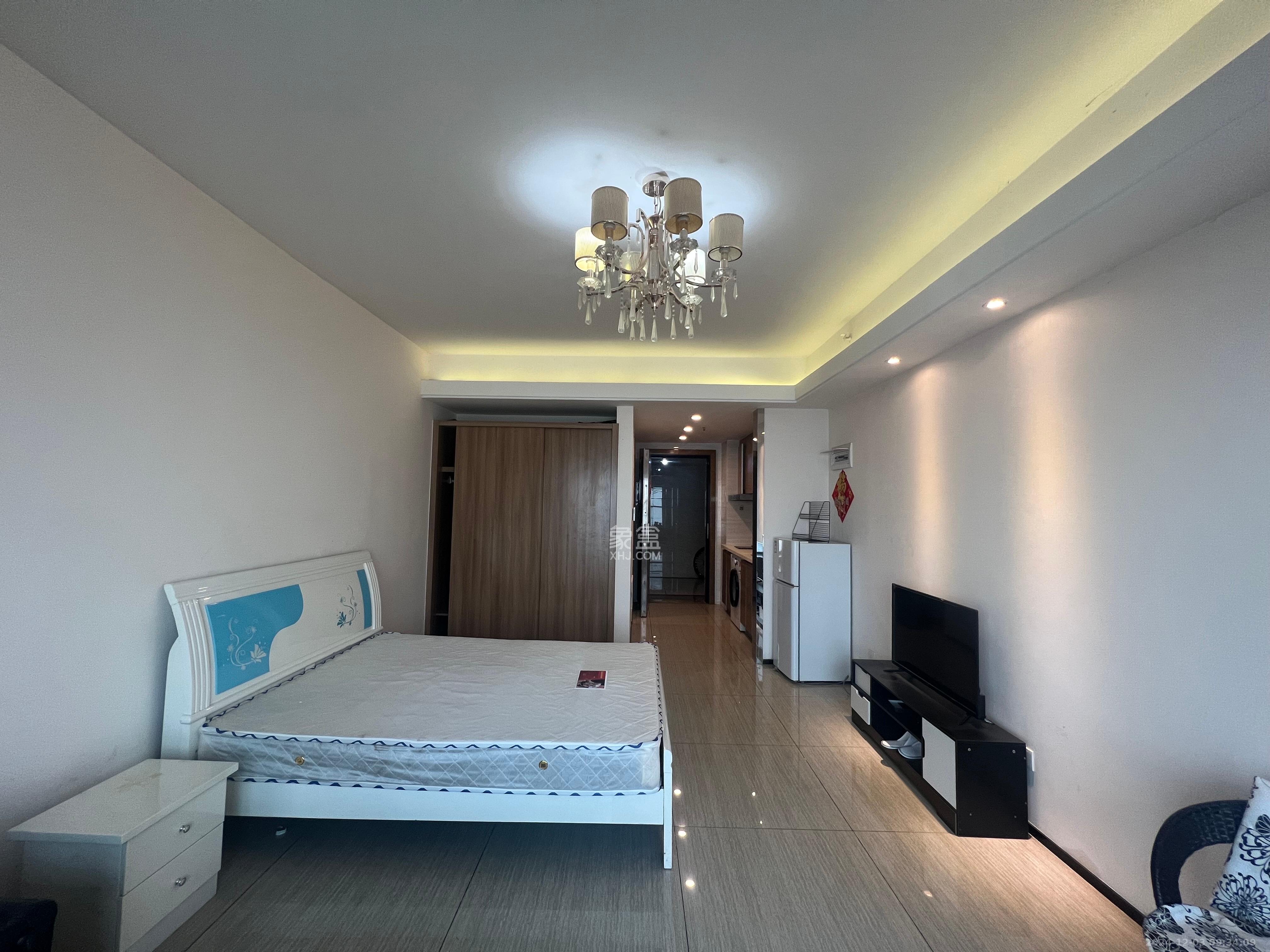 恒大翡翠华庭 1室1厅1卫 1300.0元/月 恒大翡翠华庭 1室1厅1卫 1300.0元/月室内图