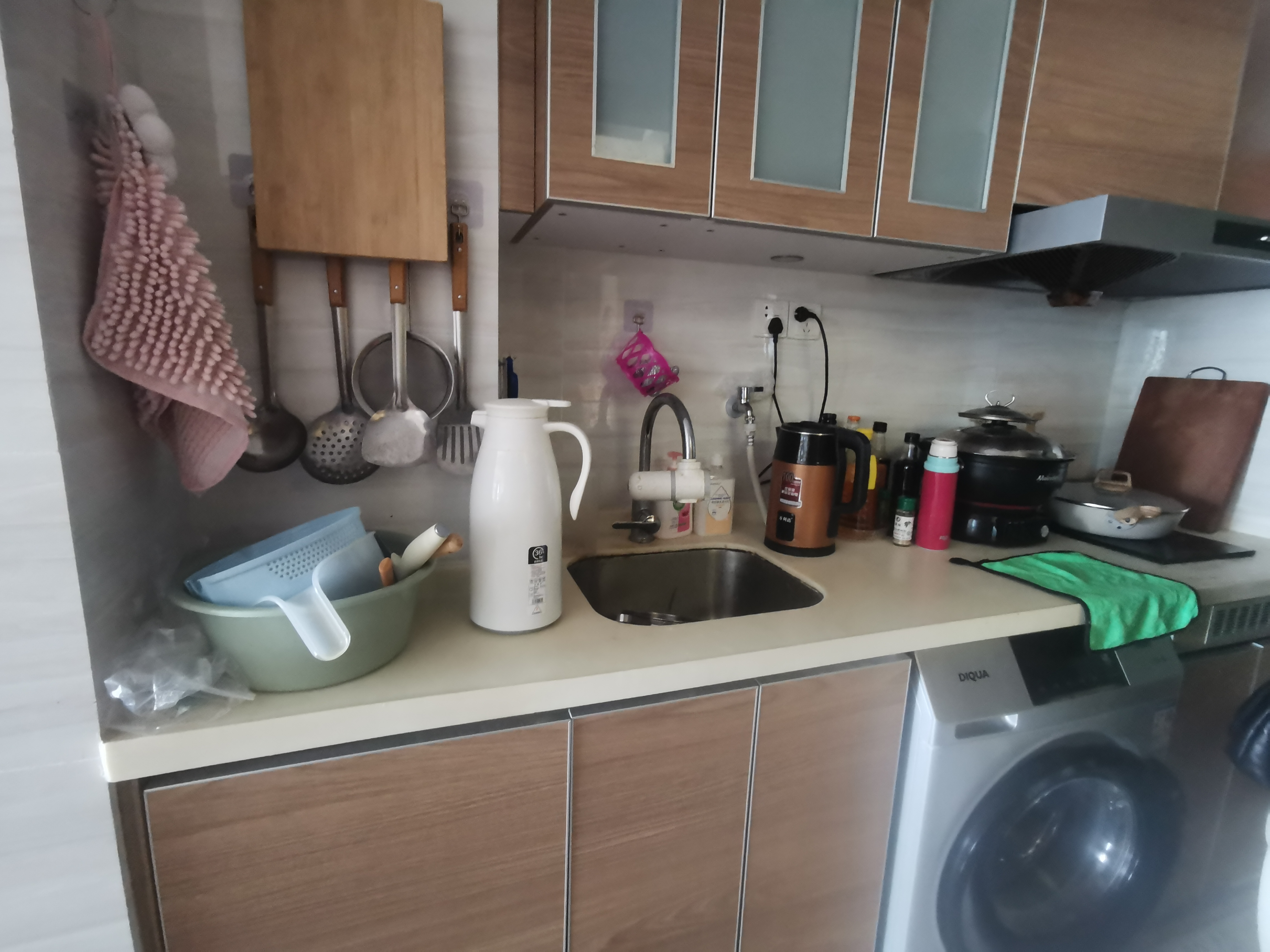 恒大外滩 1室1厅1卫 96.0万 恒大外滩 1室1厅1卫 96.0万客厅