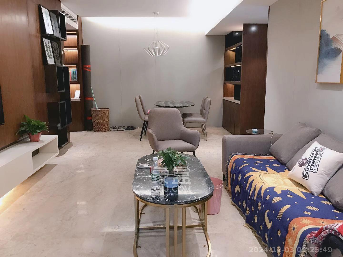 东怡外国(南湖一号) 2室1厅1卫 4800.0元/月 东怡外国(南湖一号) 2室1厅1卫 4800.0元/月室内图