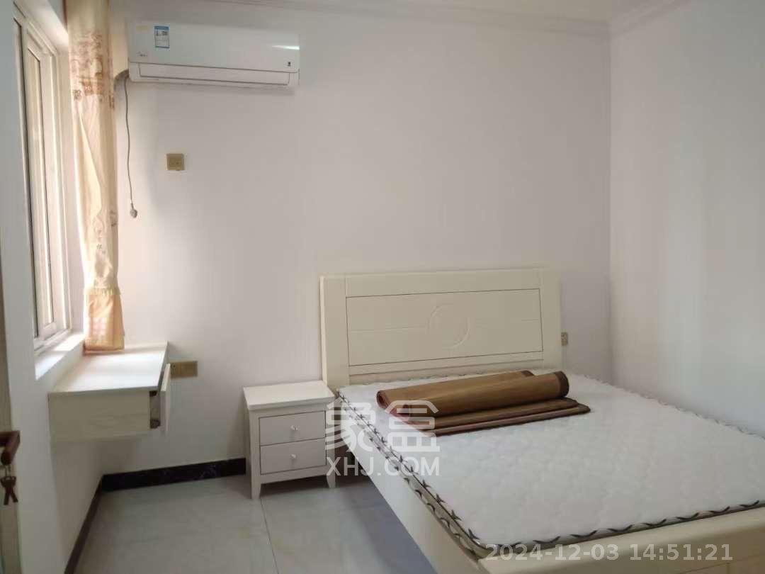 和润园一、二期 1室1厅1卫 1300.0元/月 和润园一、二期 1室1厅1卫 1300.0元/月室内图