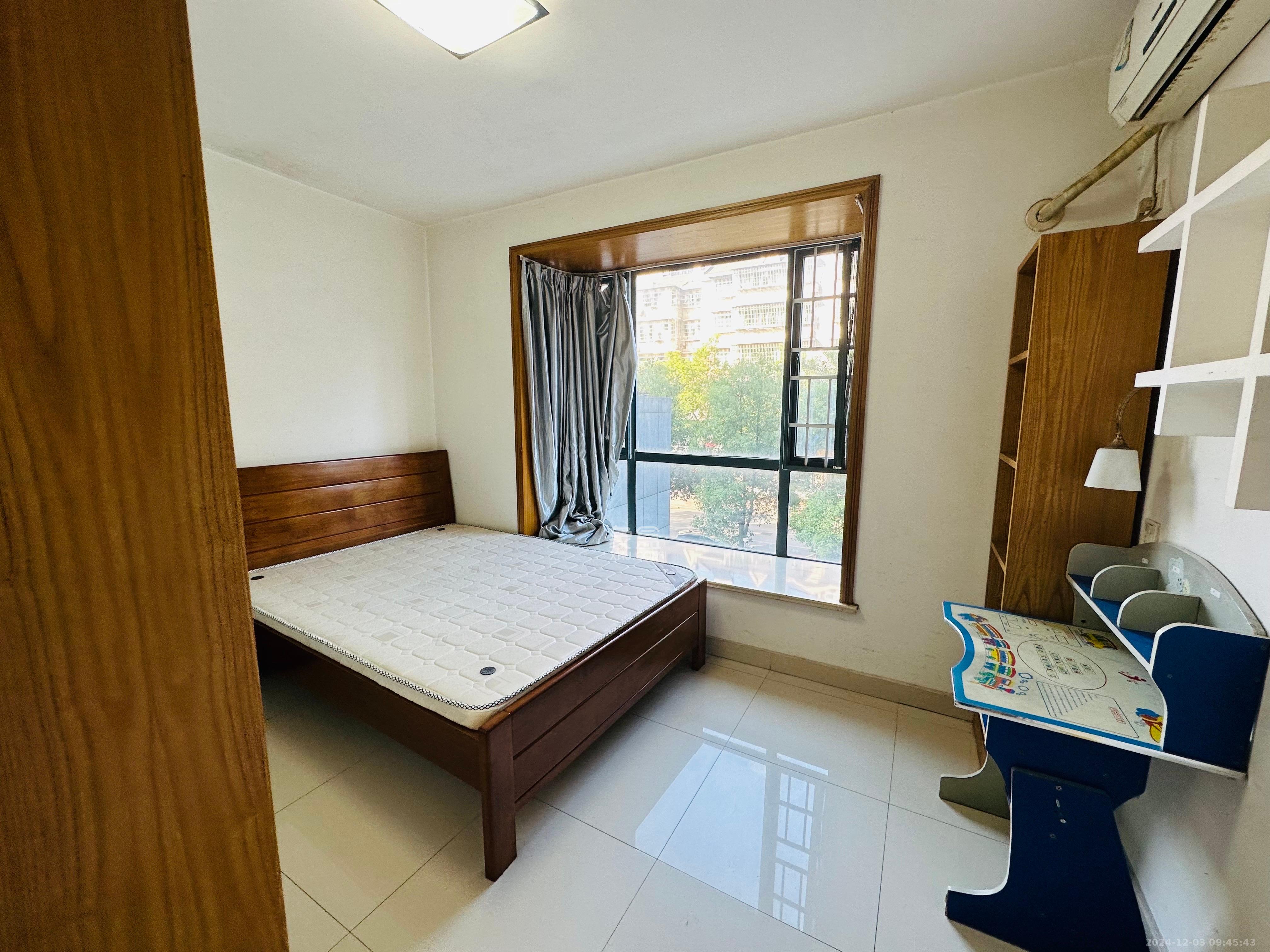 西子花苑 3室2厅2卫 3000.0元/月 西子花苑 3室2厅2卫 3000.0元/月室内图