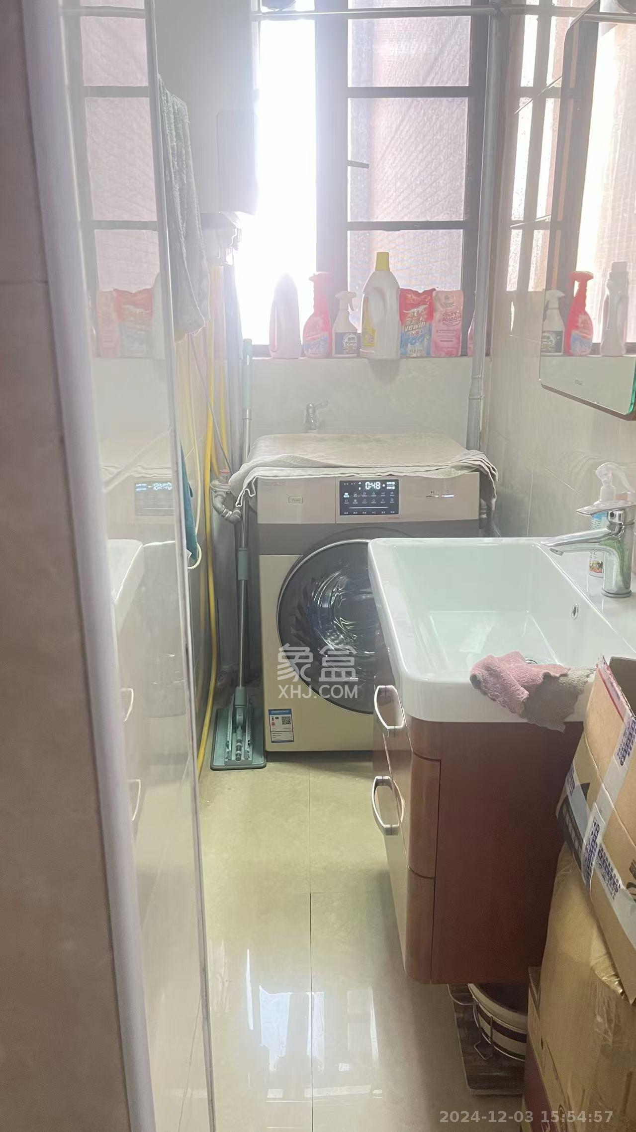 中海国际二期 3室2厅1卫 2200.0元/月 中海国际二期 3室2厅1卫 2200.0元/月室内图