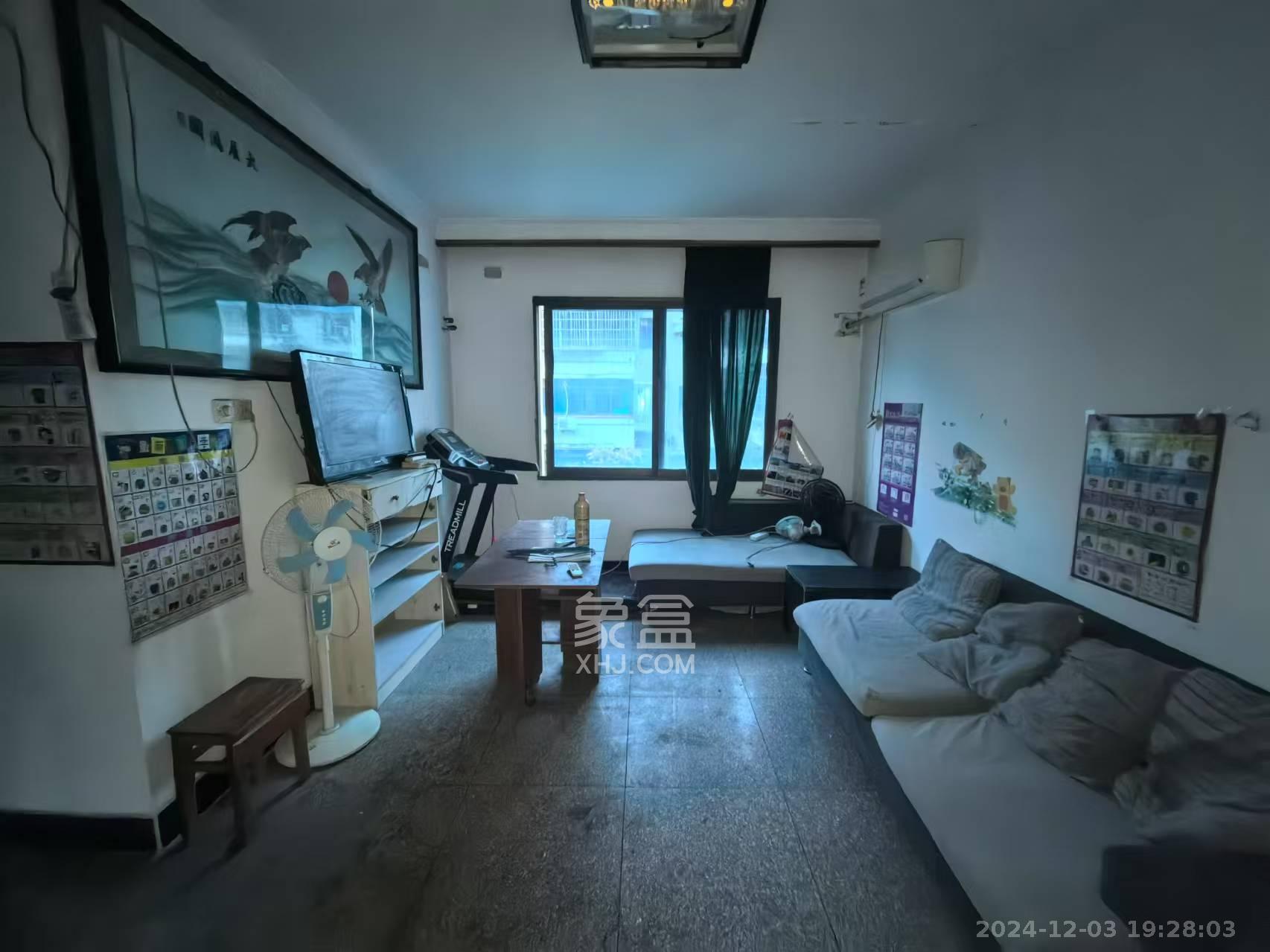 路桥宿舍 2室2厅1卫 900.0元/月 路桥宿舍 2室2厅1卫 900.0元/月室内图