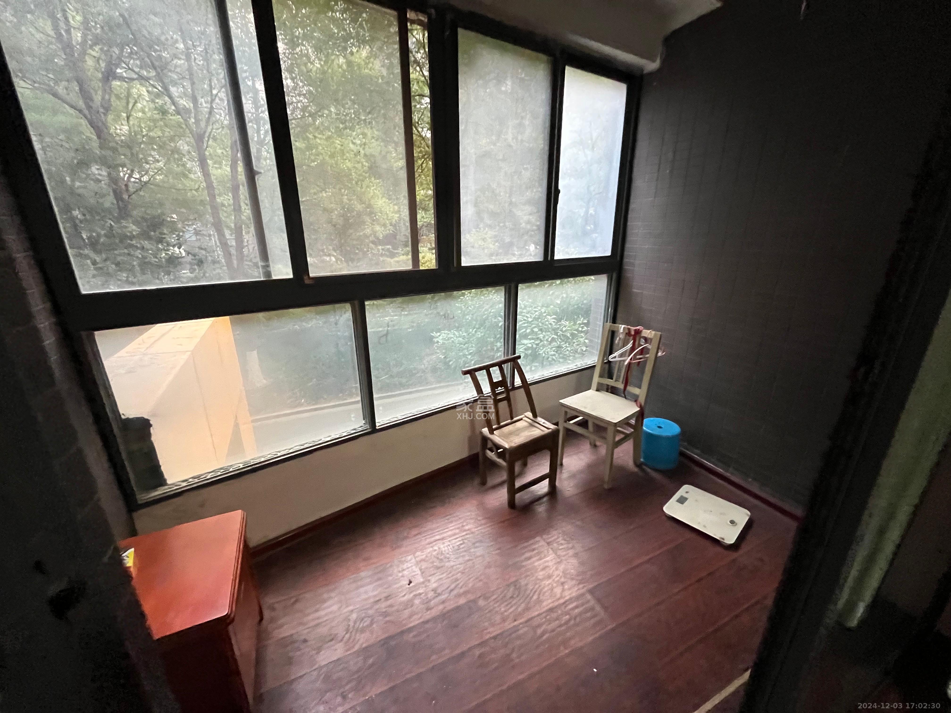 西子花苑  2室2厅1卫   1900.00元/月室内图