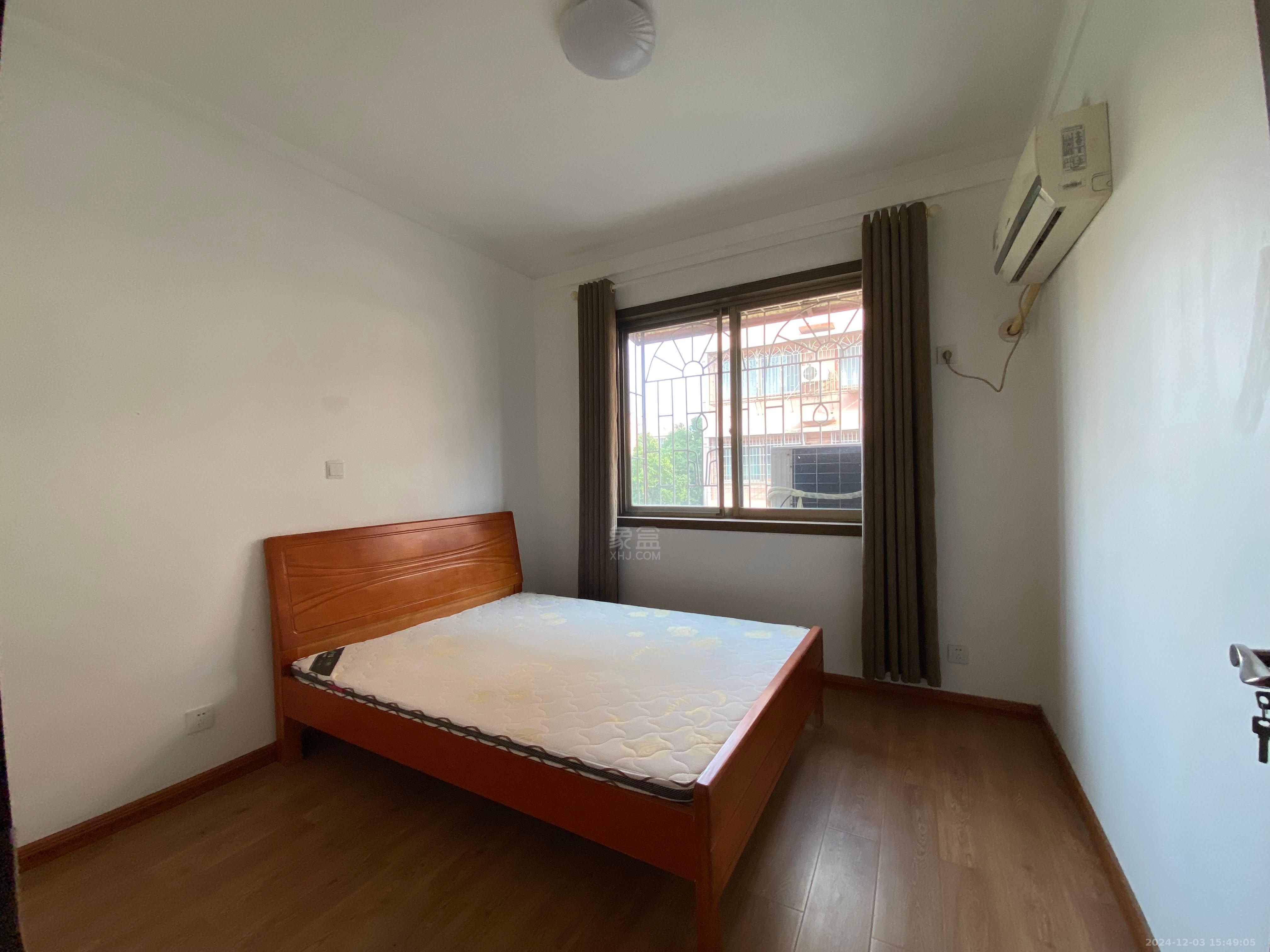 株洲长江北路阳光花园 5室2厅2卫 2400.0元/月 株洲长江北路阳光花园 5室2厅2卫 2400.0元/月室内图