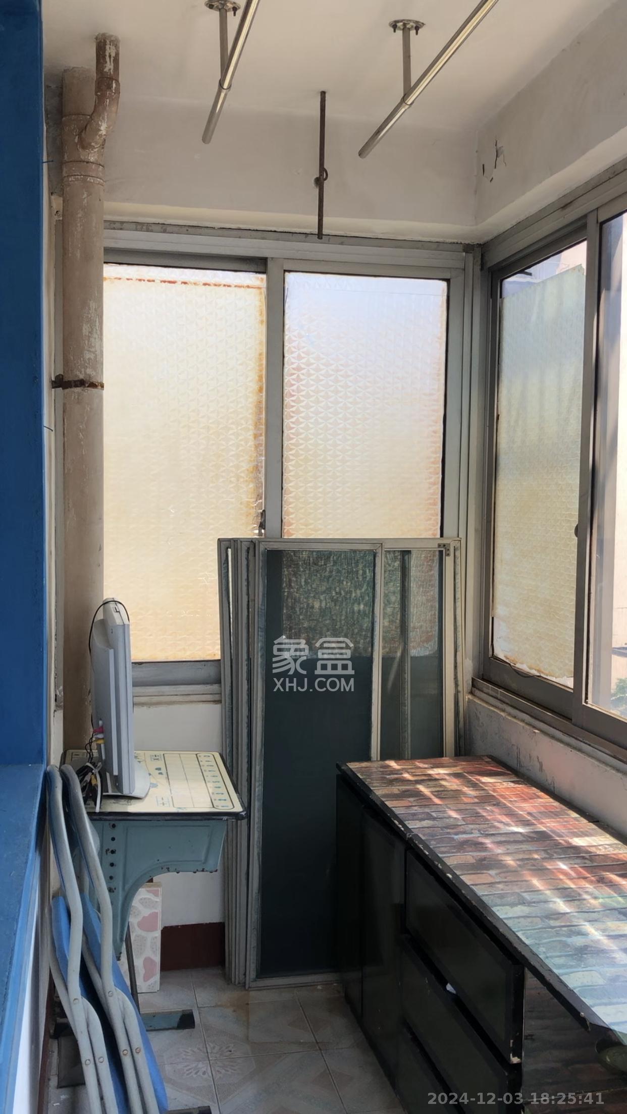 地质中学宿舍 2室2厅1卫 2400.0元/月 地质中学宿舍 2室2厅1卫 2400.0元/月室内图