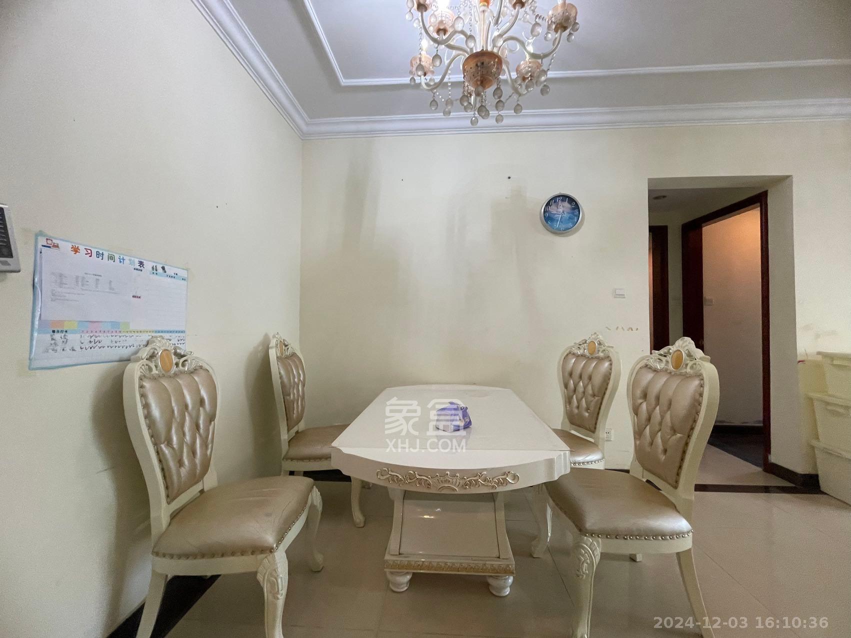 恒大雅苑 3室2厅2卫 2500.0元/月 恒大雅苑 3室2厅2卫 2500.0元/月室内图