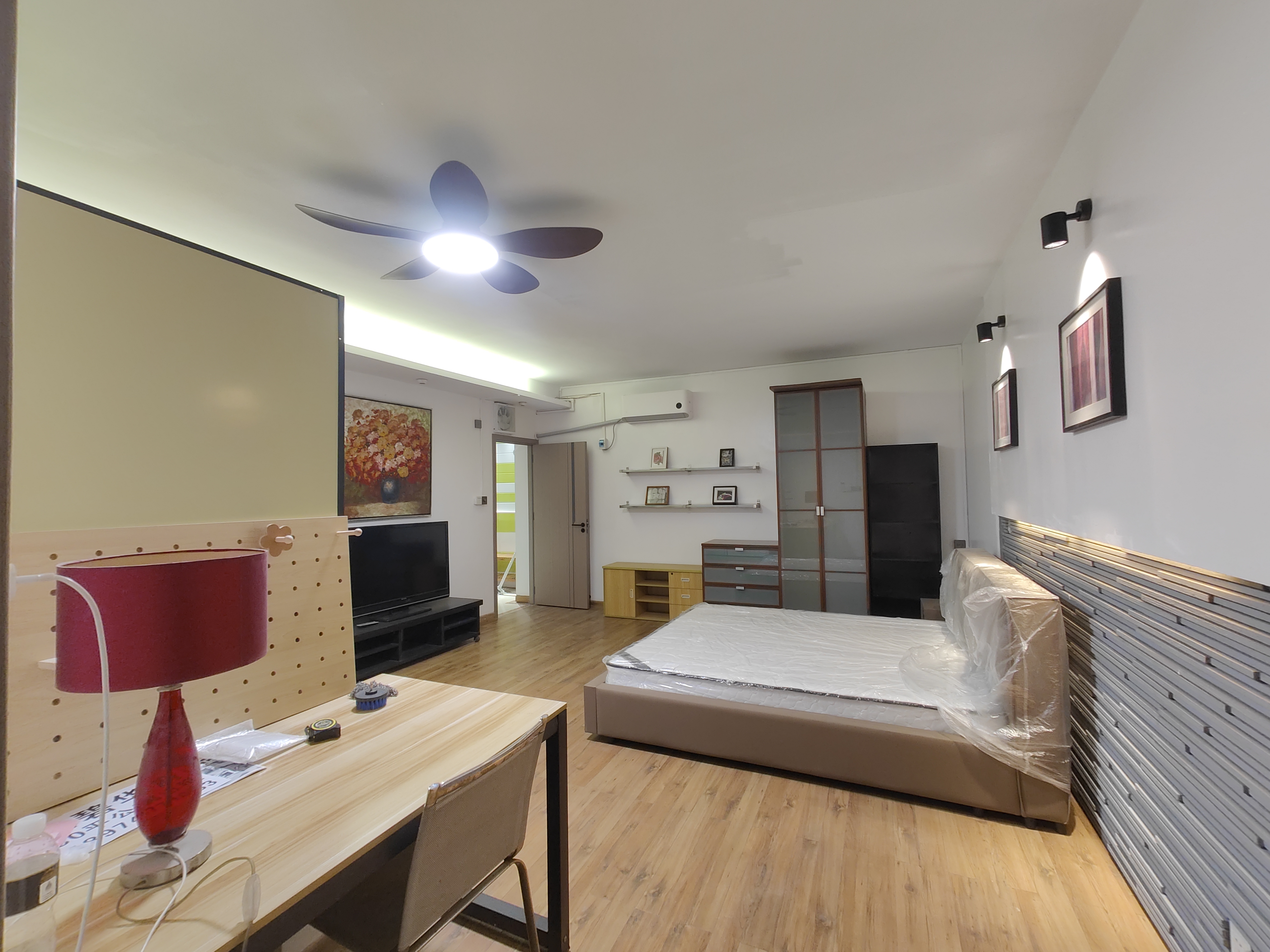 金碧华府  5室5厅5卫    1200.0元/月 金碧华府  5室5厅5卫    1200.0元/月