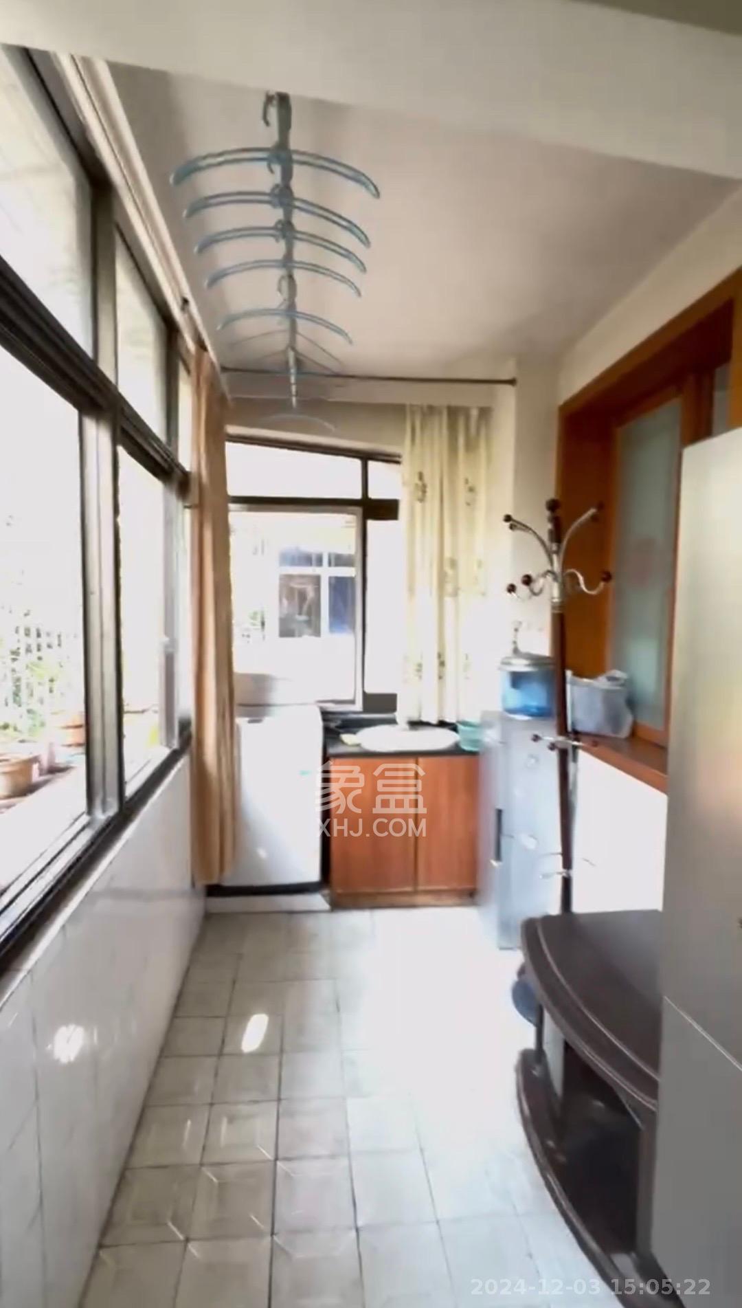 达美D6区   230.59㎡      16800.0元/月室内图