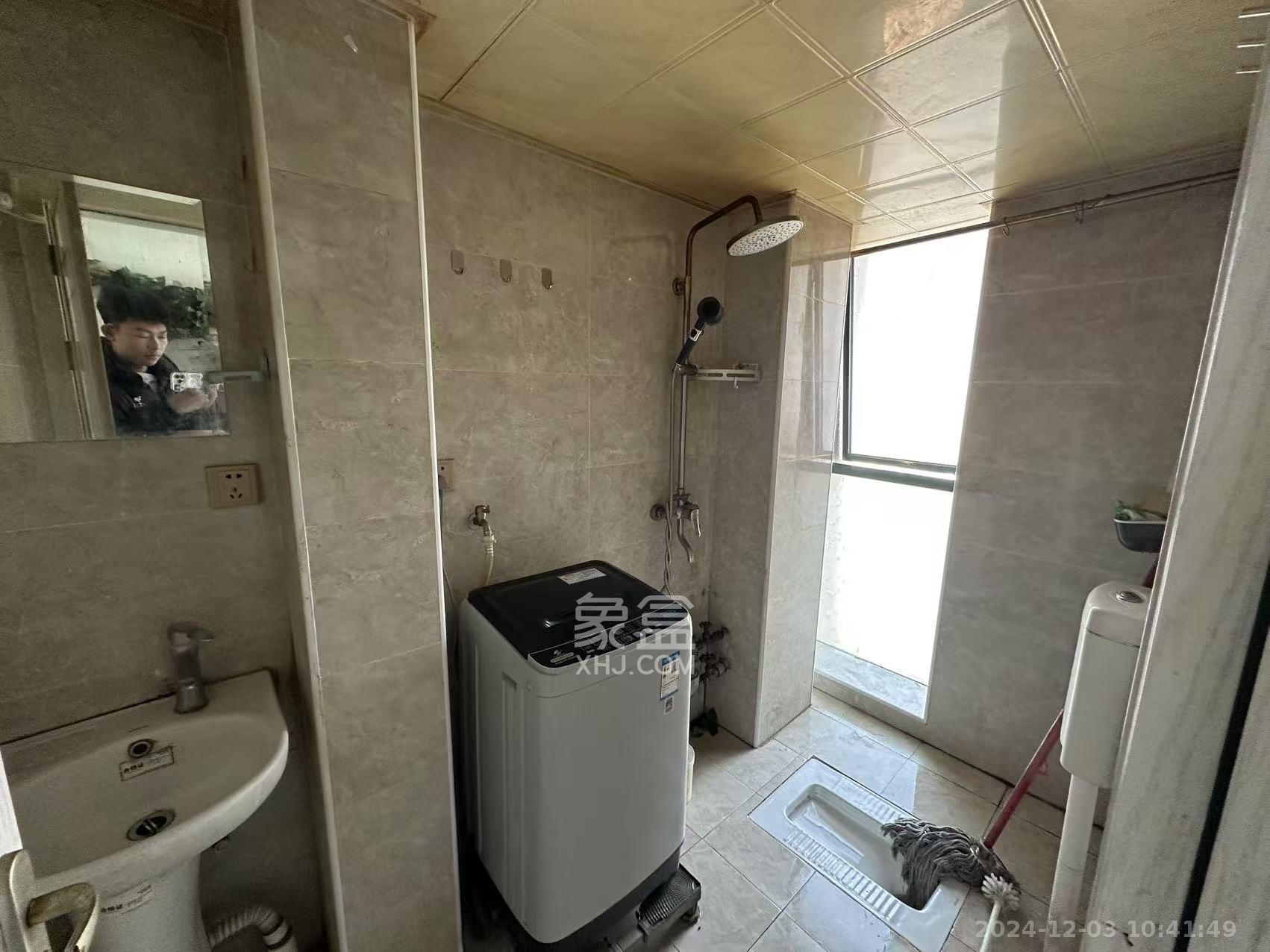 东一国际 1室1厅1卫 1800.0元/月 东一国际 1室1厅1卫 1800.0元/月室内图