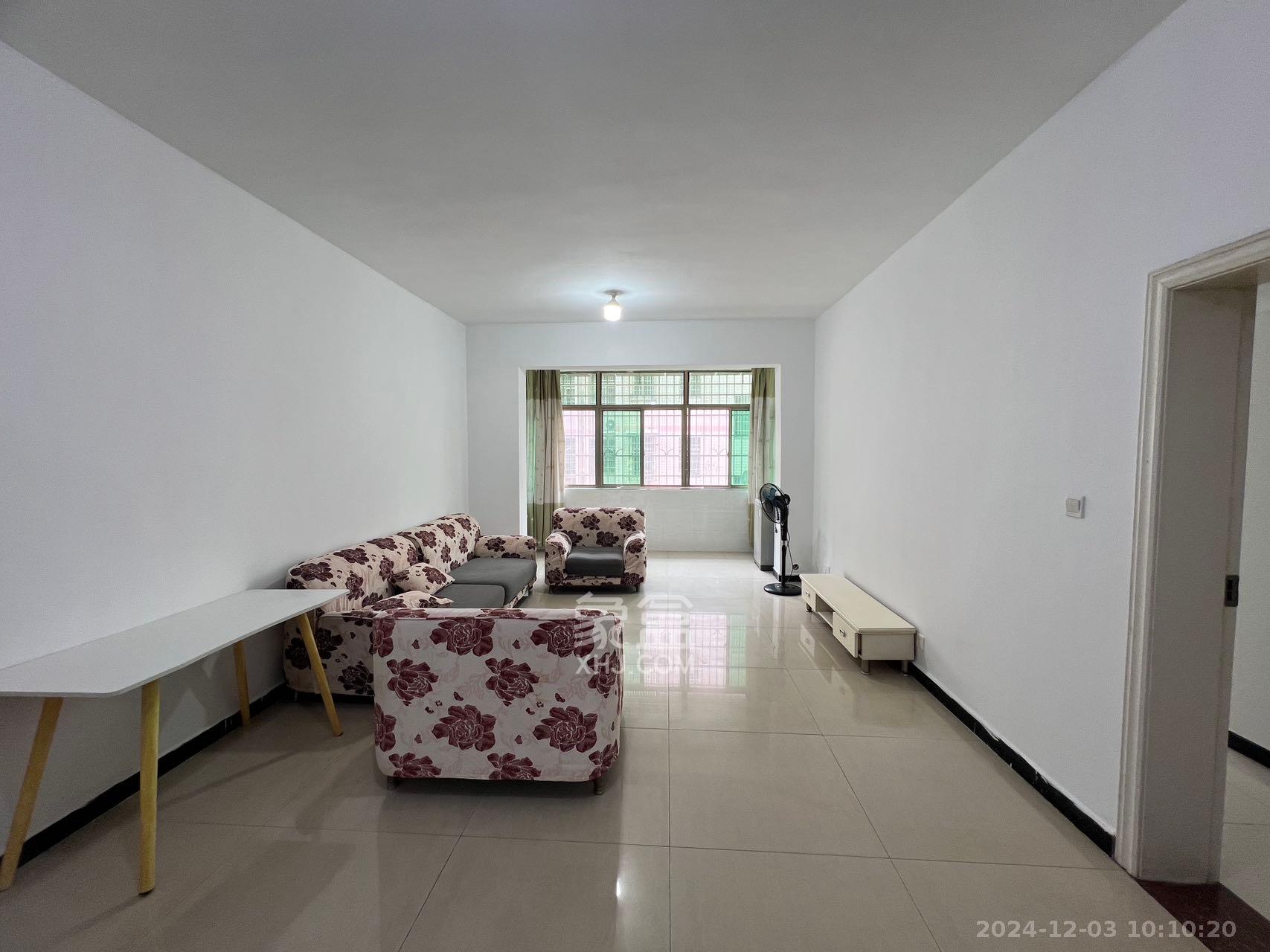 和平小区 3室2厅2卫 1700.0元/月 和平小区 3室2厅2卫 1700.0元/月室内图