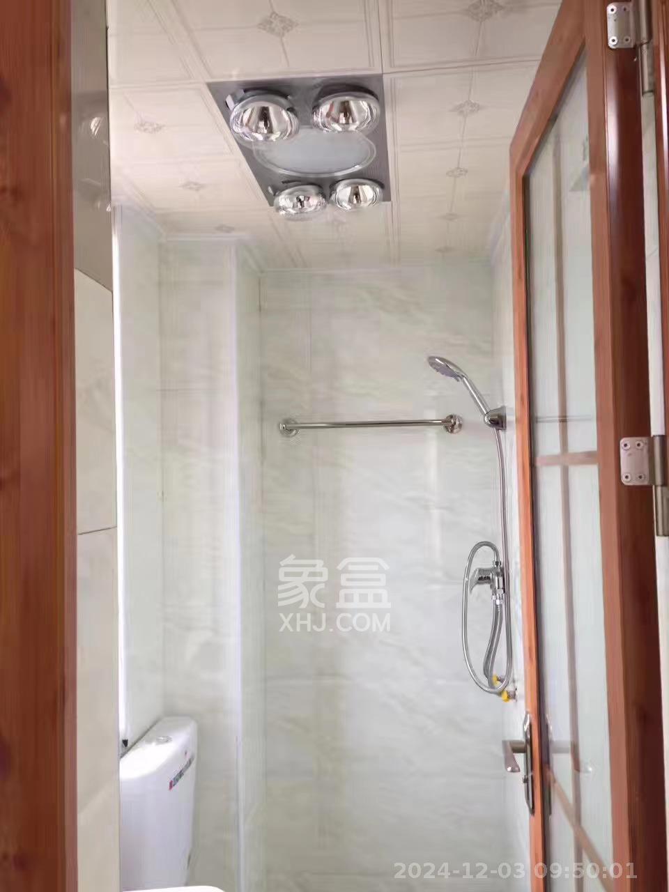 泰龙华府 1室1厅1卫 1000.0元/月 泰龙华府 1室1厅1卫 1000.0元/月室内图