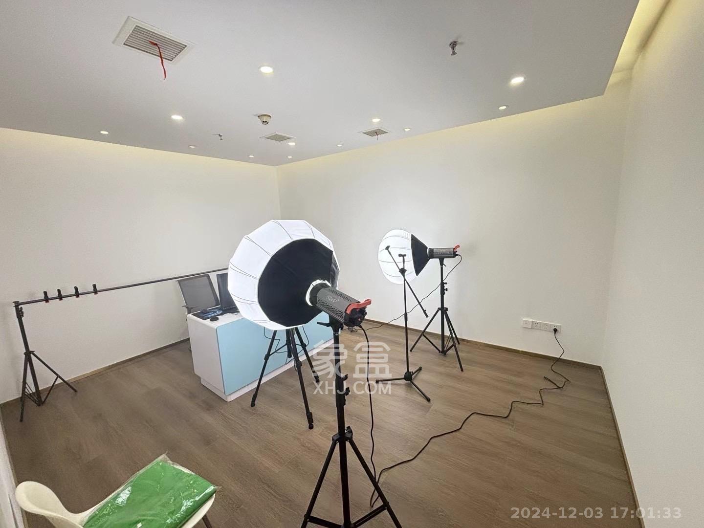 湖南平和堂商贸大厦 5室2厅1卫 30000.0元/月 湖南平和堂商贸大厦 5室2厅1卫 30000.0元/月室内图