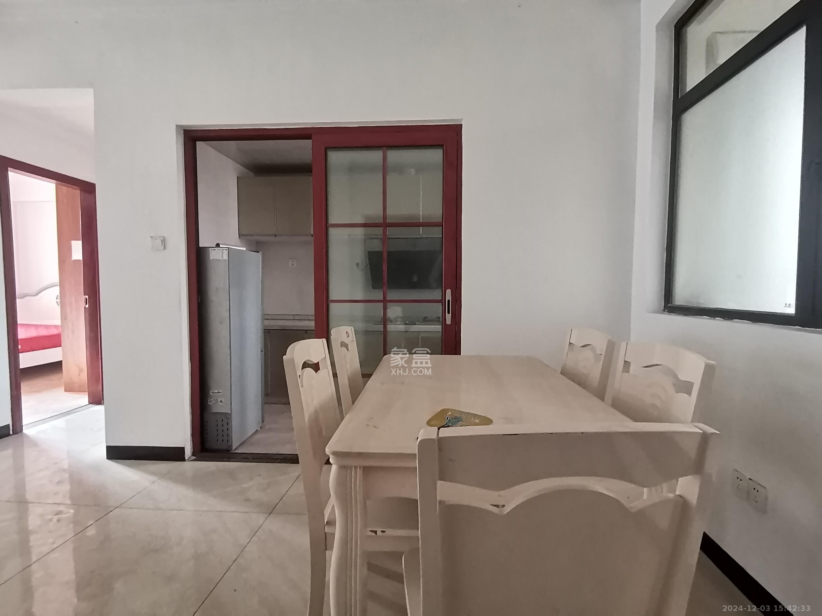 北大资源理想家园  4室2厅2卫    3500.0元/月 北大资源理想家园  4室2厅2卫    3500.0元/月室内图