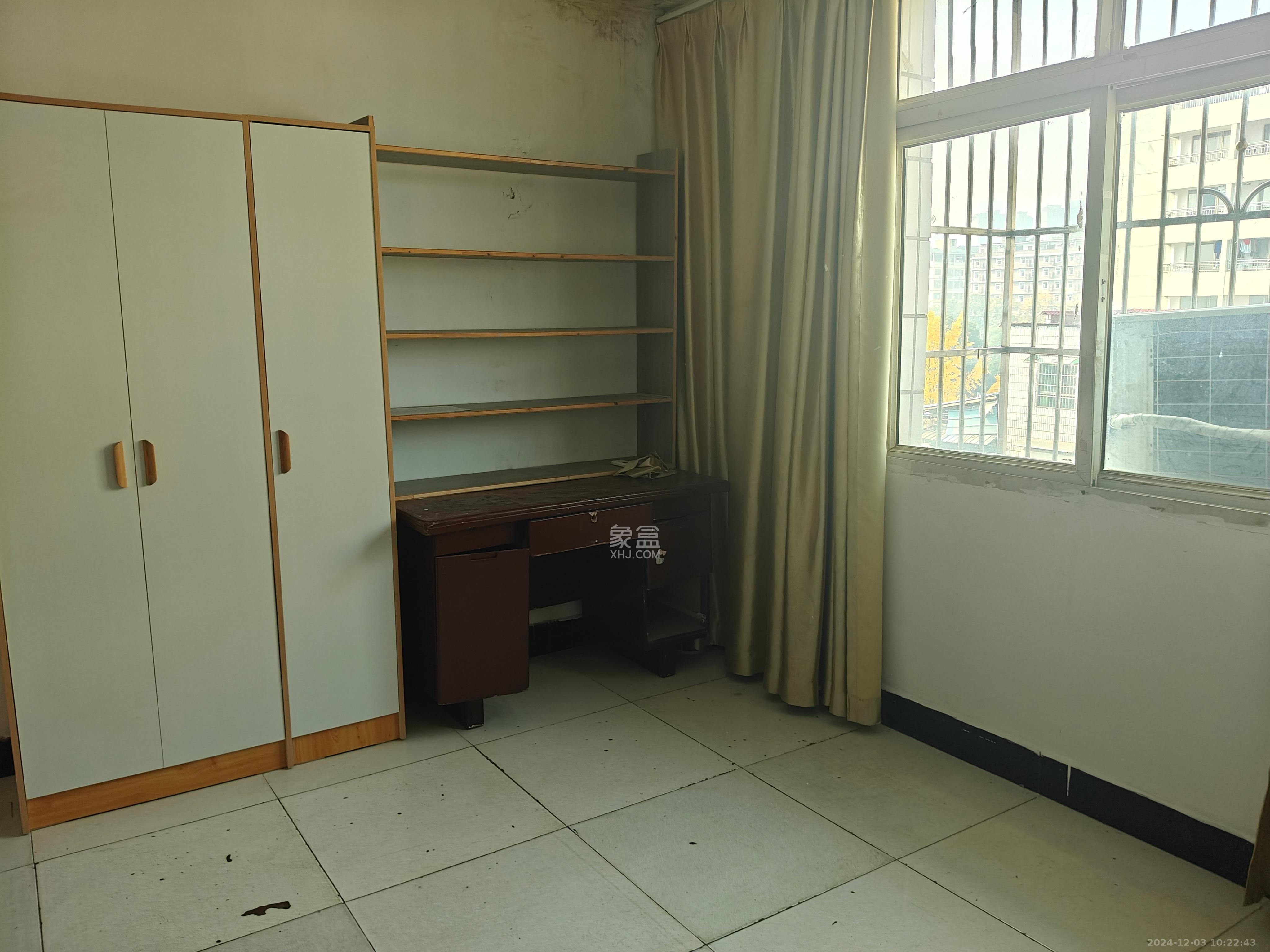 河西布市(望城坡布市) 1室1厅1卫 1000.0元/月 河西布市(望城坡布市) 1室1厅1卫 1000.0元/月室内图