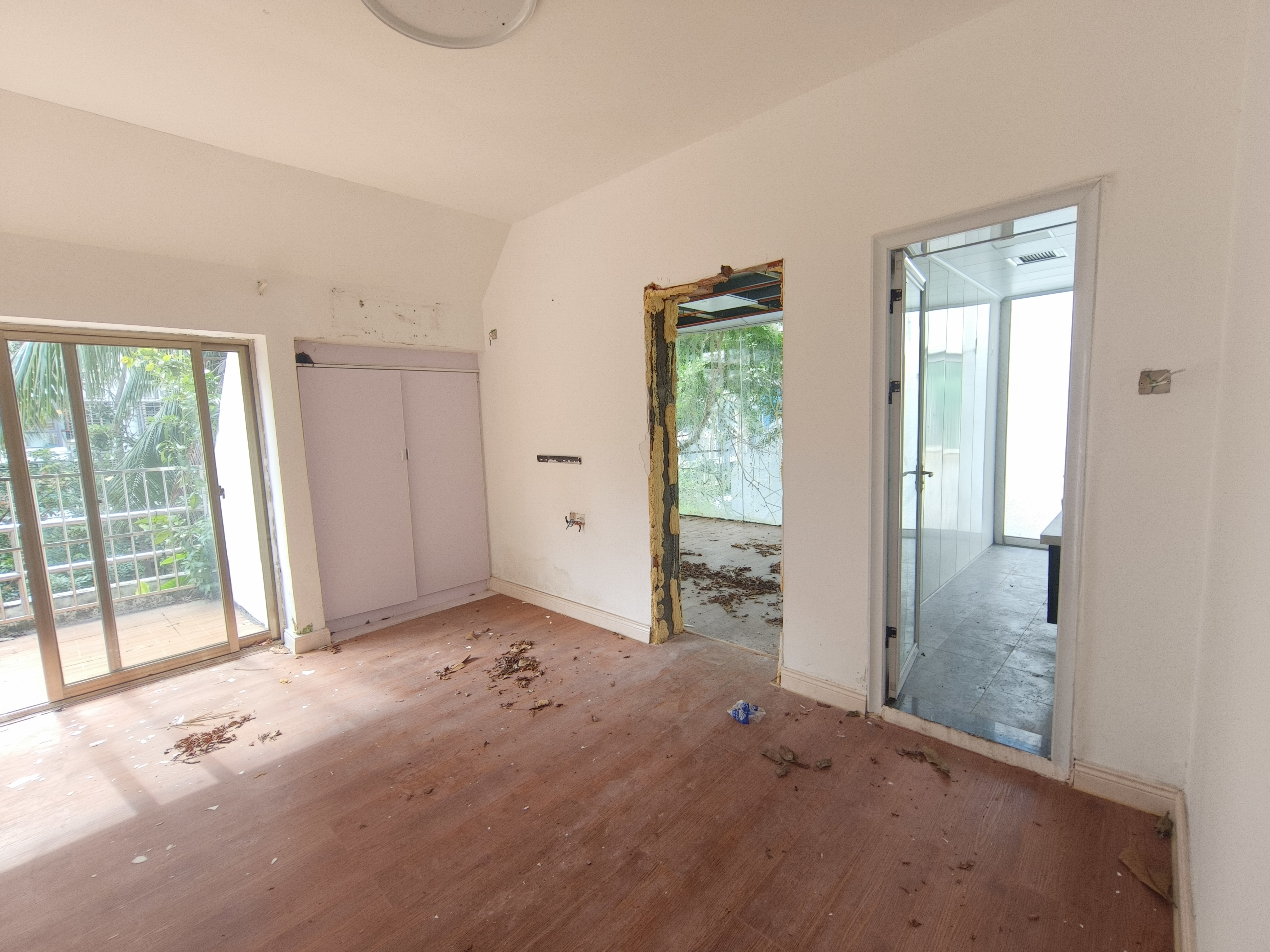 碧波花园(别墅) 10室4厅4卫 20000.0元/月 碧波花园(别墅) 10室4厅4卫 20000.0元/月室内图