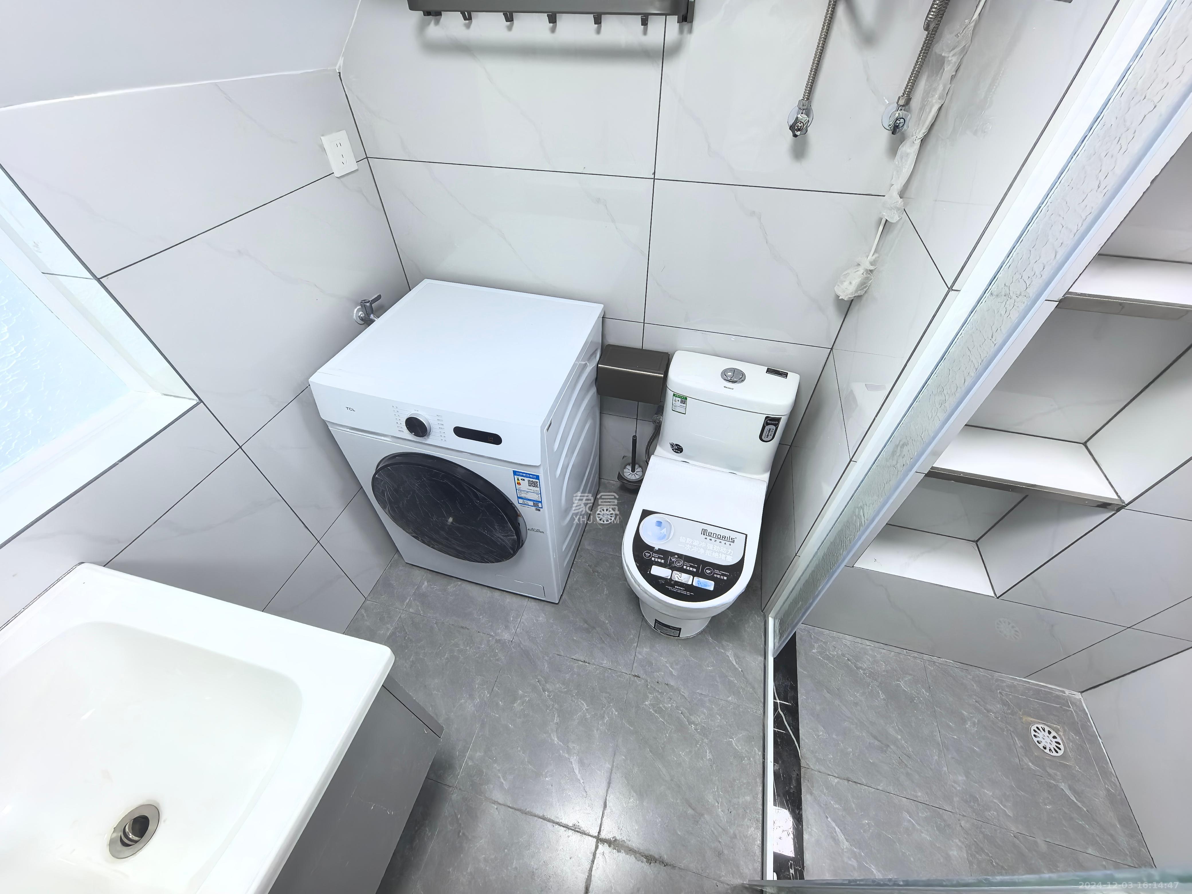 中建宝铂公馆  1室1厅1卫   3800.00元/月室内图