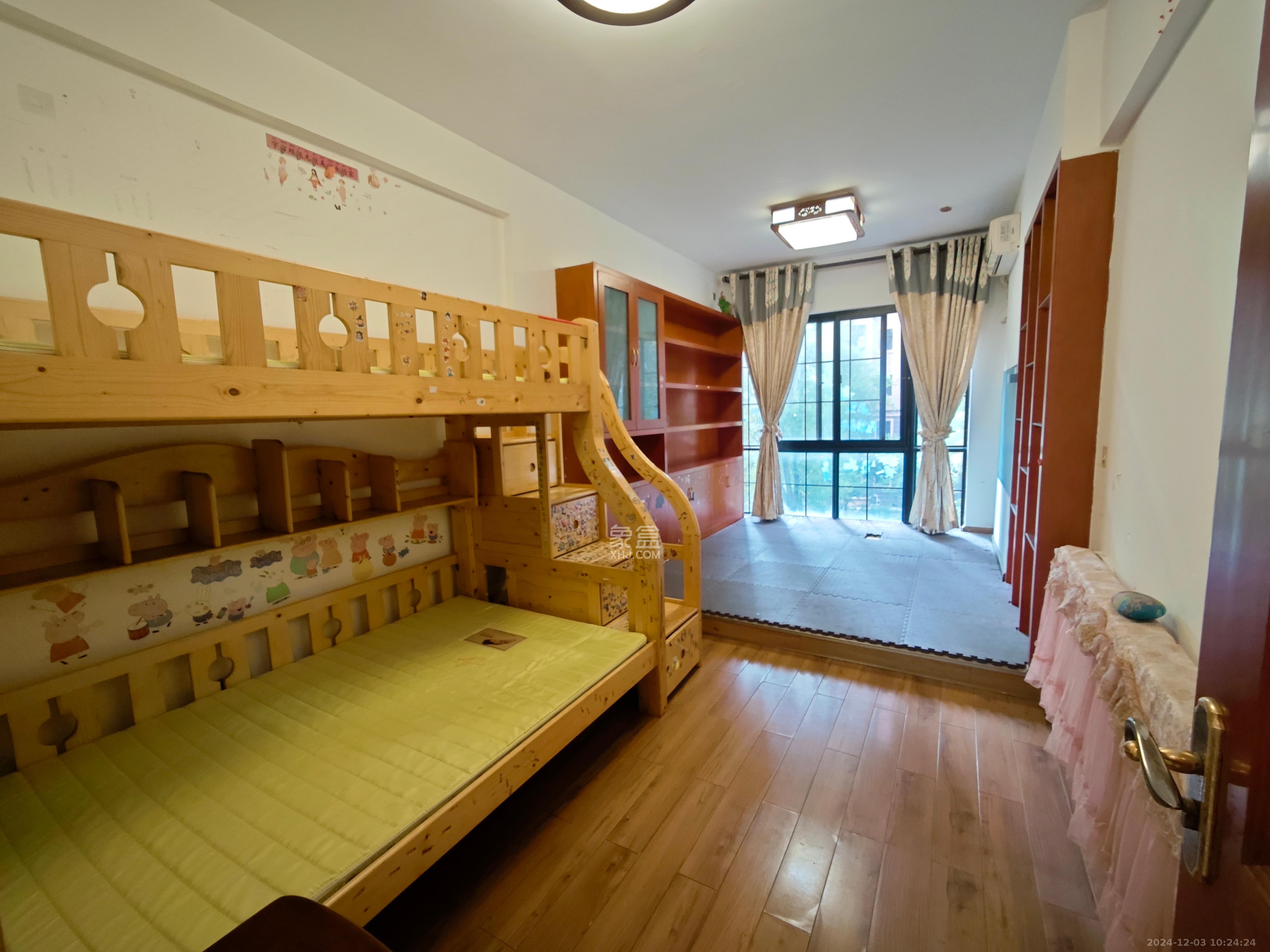 沁园春御院 3室2厅2卫 3500.0元/月 沁园春御院 3室2厅2卫 3500.0元/月室内图