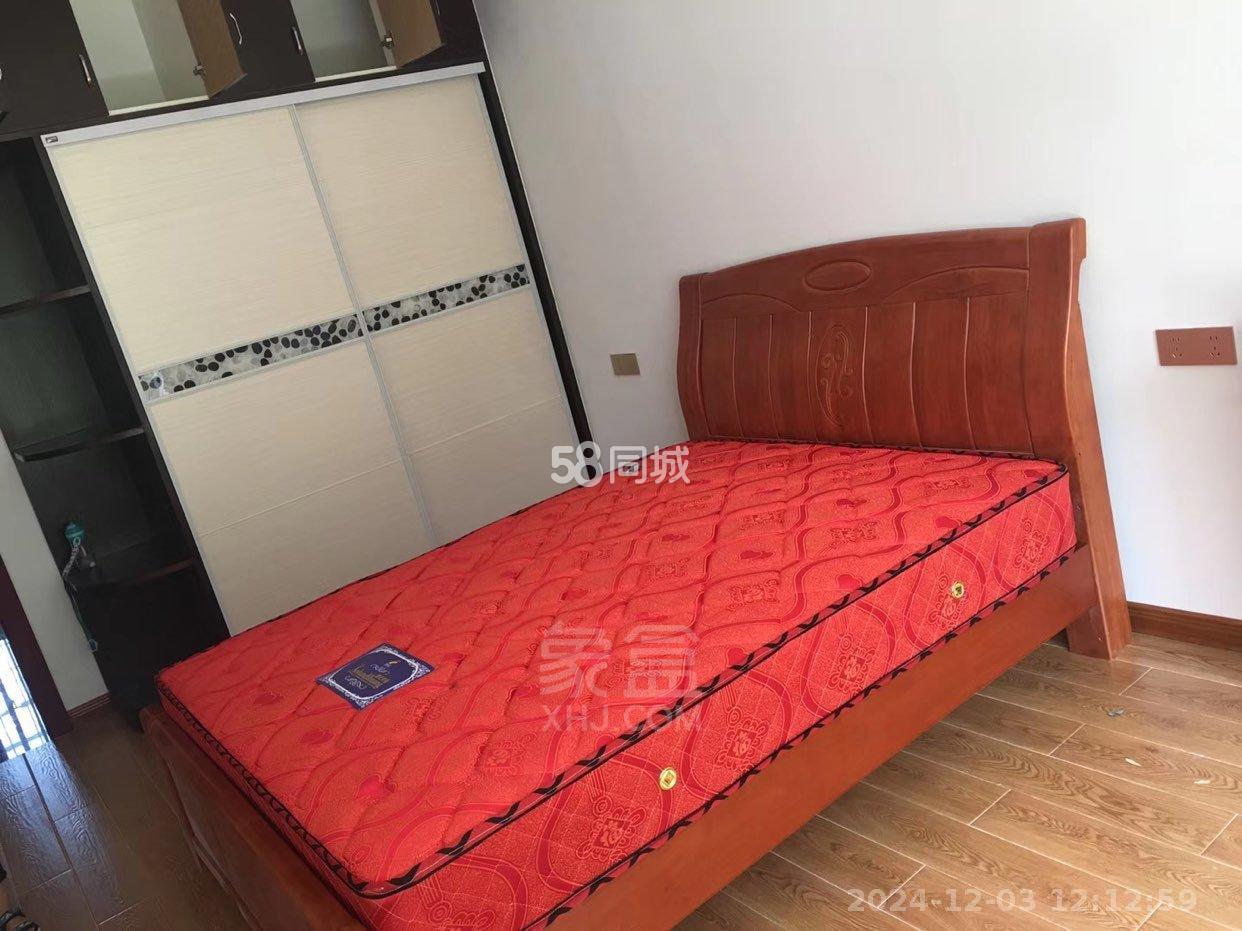 安泰小区 2室2厅1卫 1300.0元/月 安泰小区 2室2厅1卫 1300.0元/月室内图