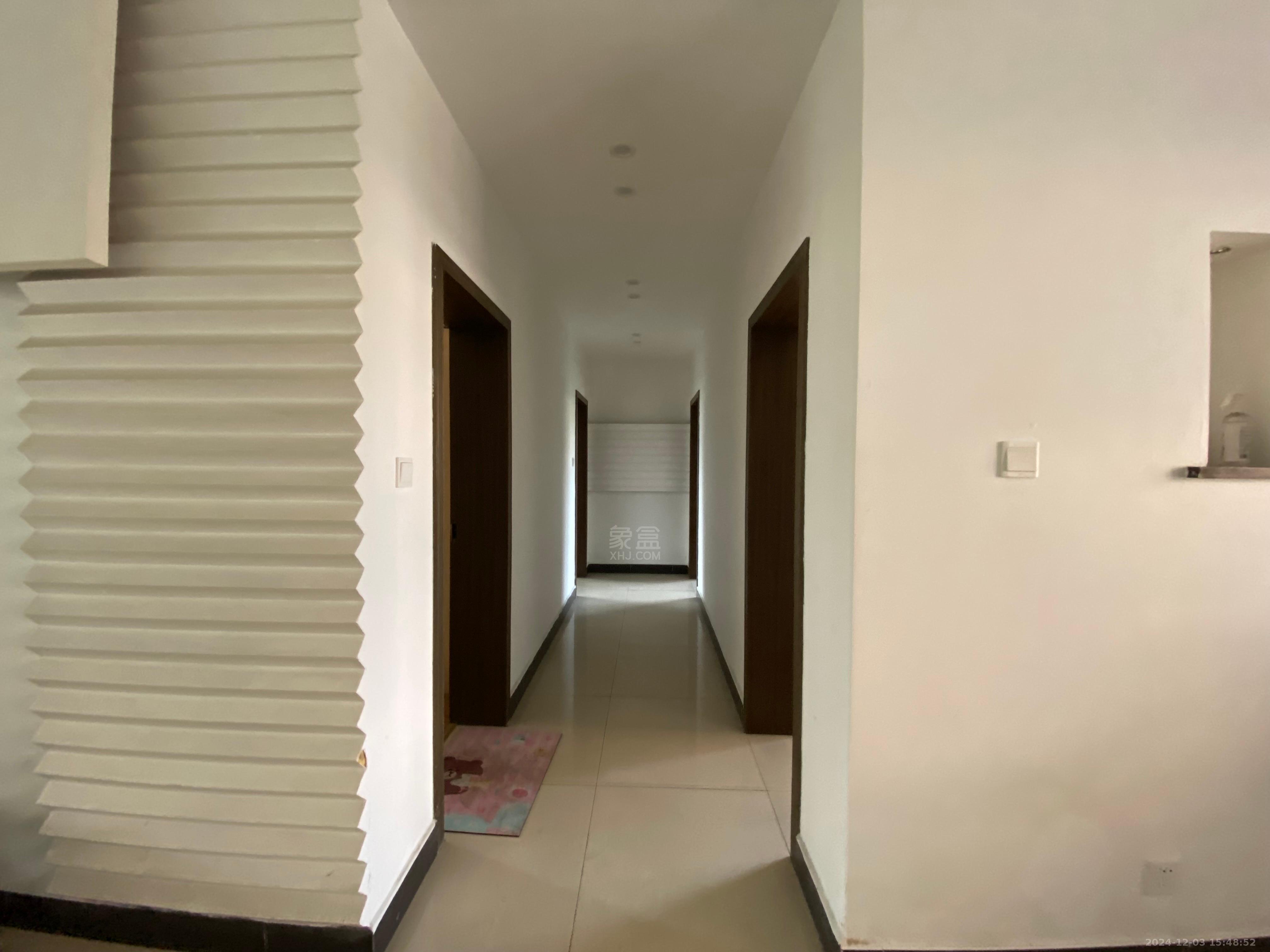 株洲长江北路阳光花园 5室2厅2卫 2400.0元/月 株洲长江北路阳光花园 5室2厅2卫 2400.0元/月室内图