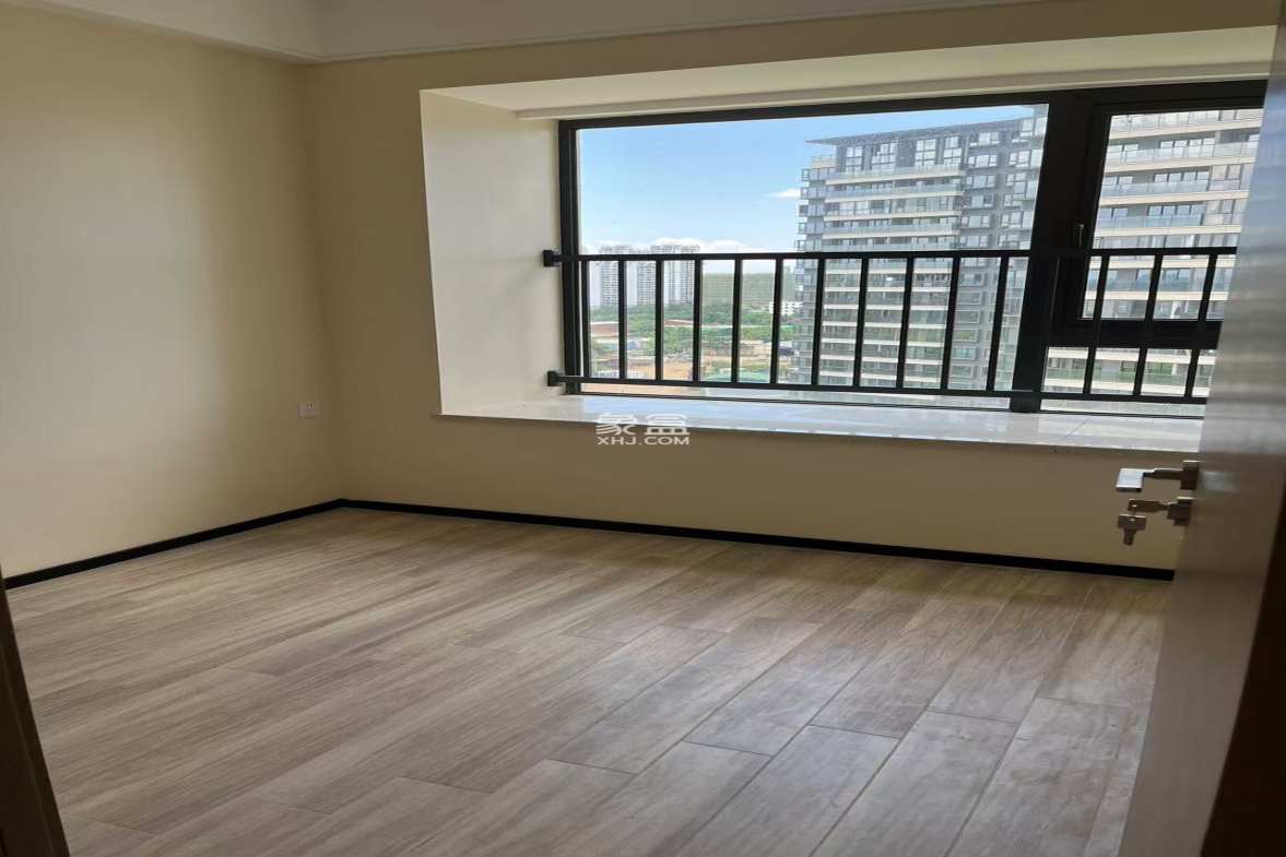 融创桃源大观 3室2厅2卫 2380.0元/月 融创桃源大观 3室2厅2卫 2380.0元/月室内图