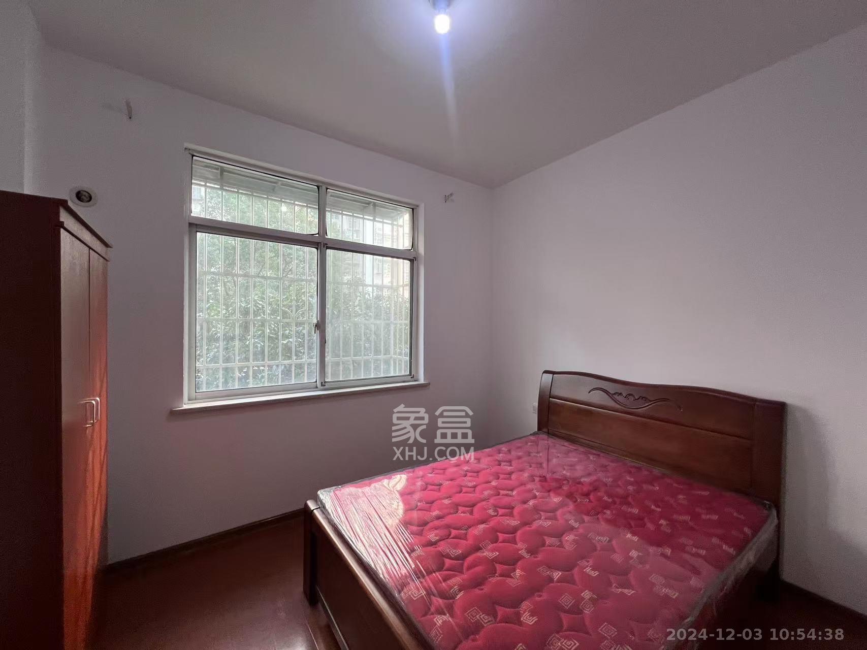 洞井二小区 1室0厅0卫 2000.0元/月 洞井二小区 1室0厅0卫 2000.0元/月室内图