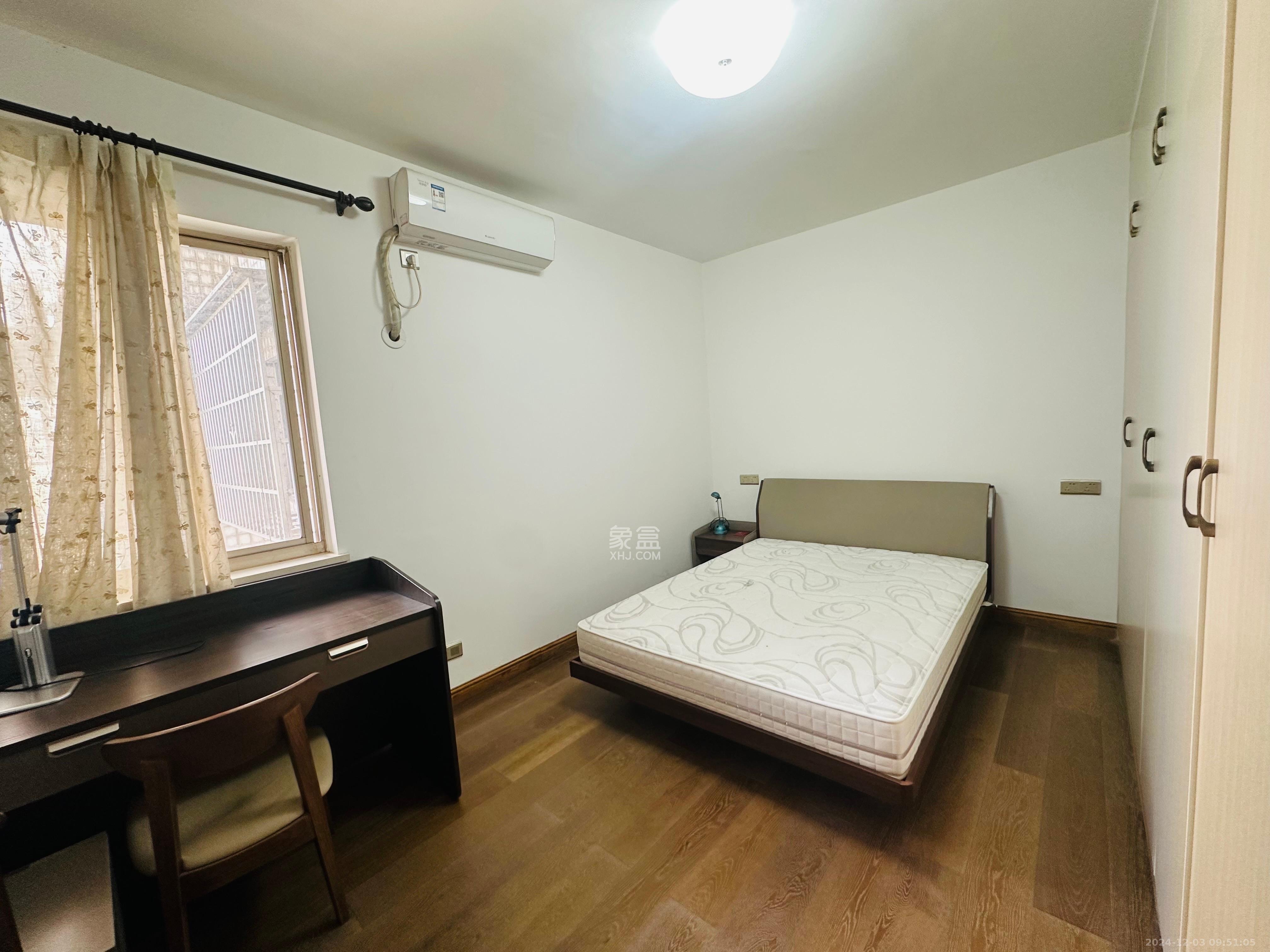 八一桥工商银行家属楼  2室1厅1卫   4000.00元/月室内图