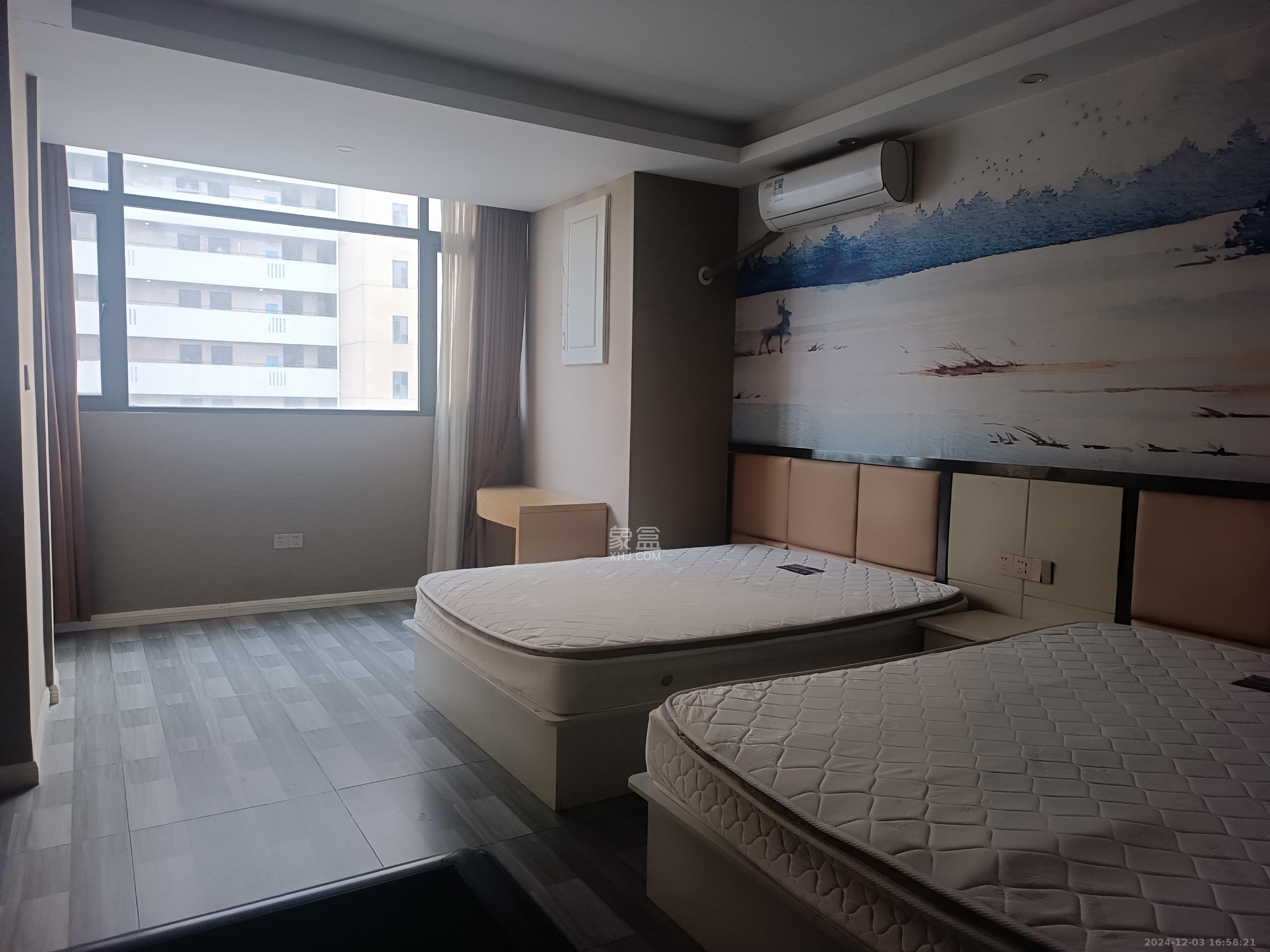 金轮星光名座  1室1厅1卫    1500.0元/月 金轮星光名座  1室1厅1卫    1500.0元/月