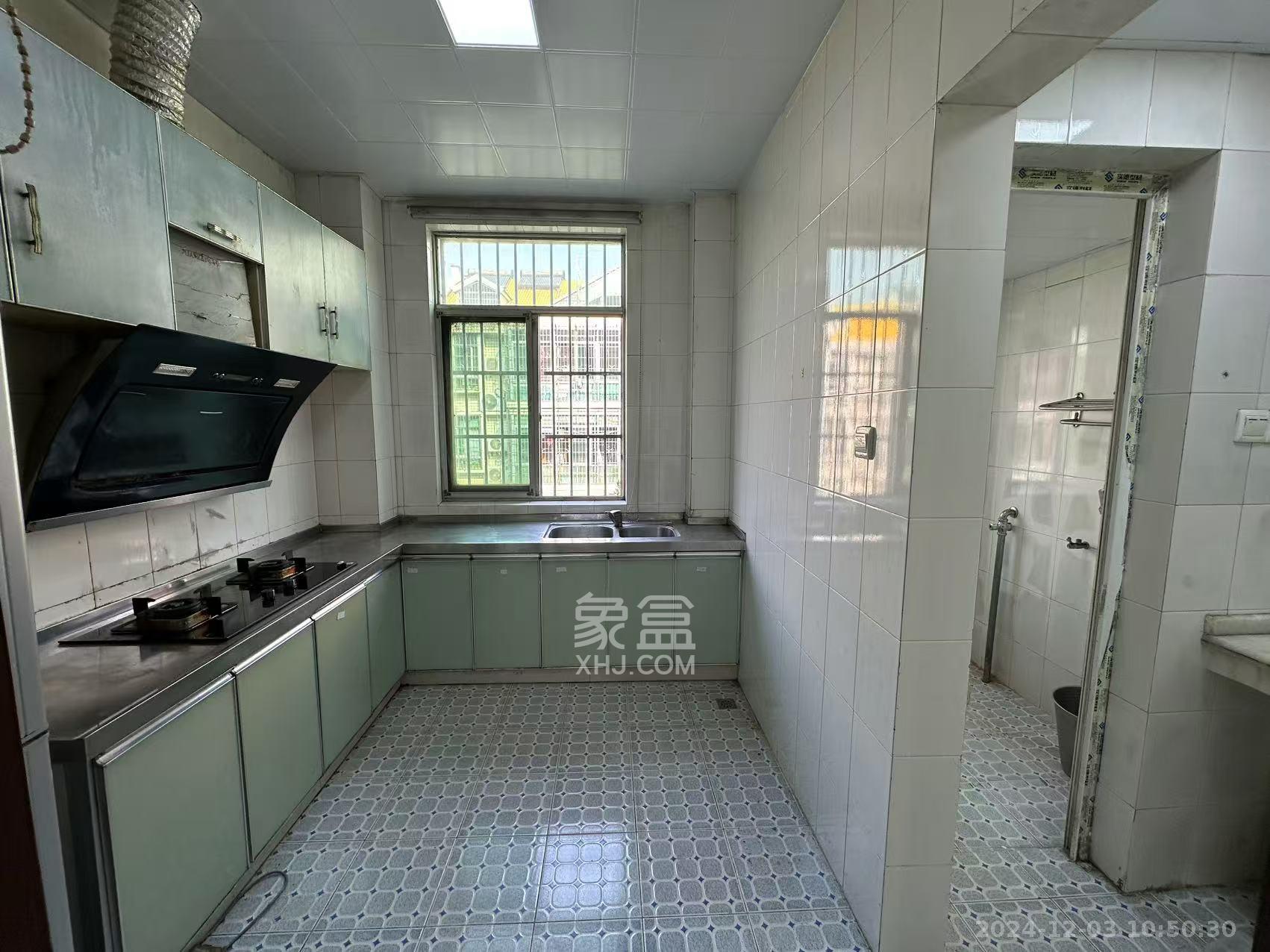 洞井一小区 1室0厅0卫 1700.0元/月 洞井一小区 1室0厅0卫 1700.0元/月室内图