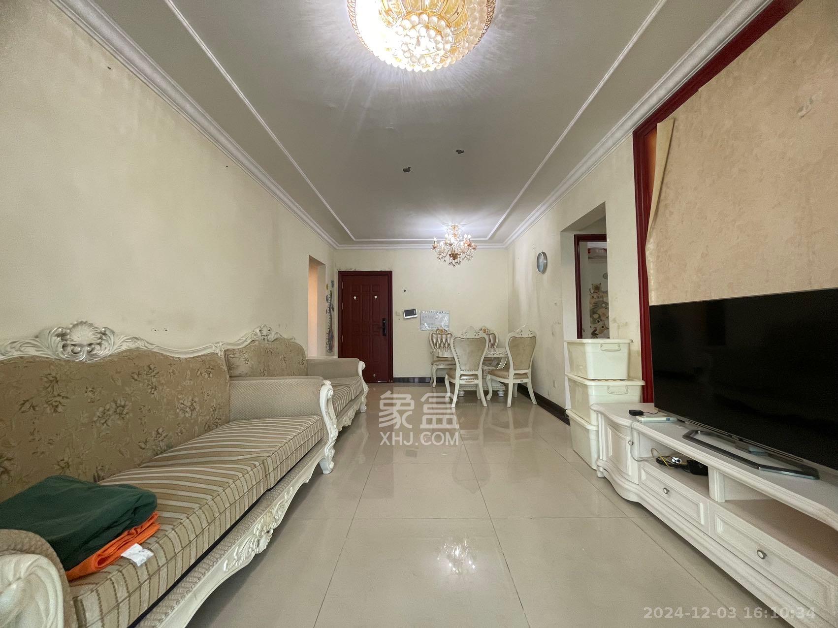 恒大雅苑 3室2厅2卫 2500.0元/月 恒大雅苑 3室2厅2卫 2500.0元/月室内图