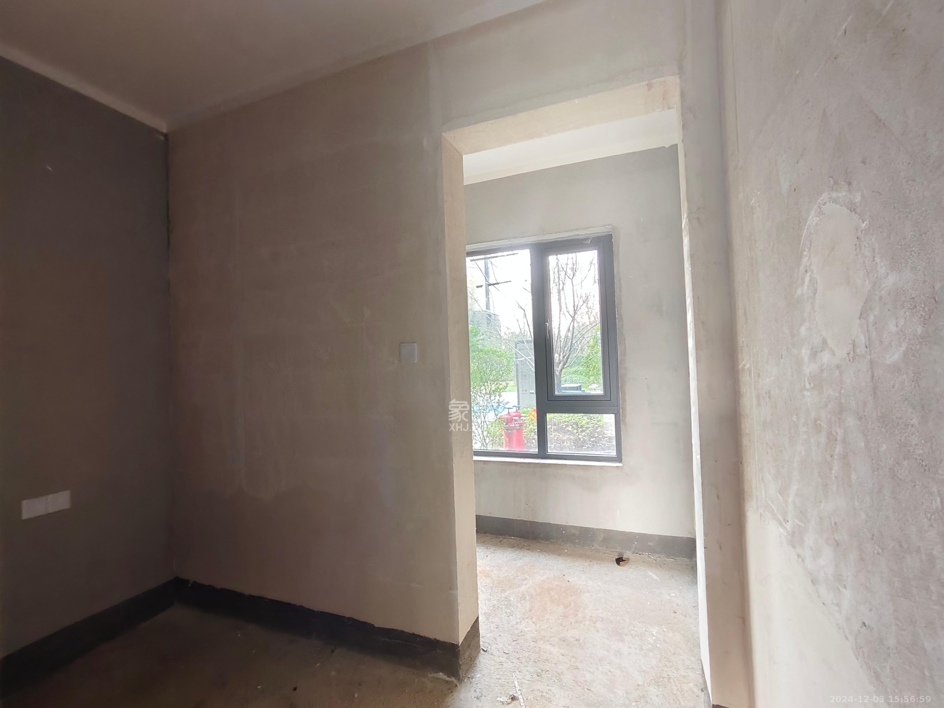 绿城美的明月江南 4室2厅2卫 2200.0元/月 绿城美的明月江南 4室2厅2卫 2200.0元/月室内图