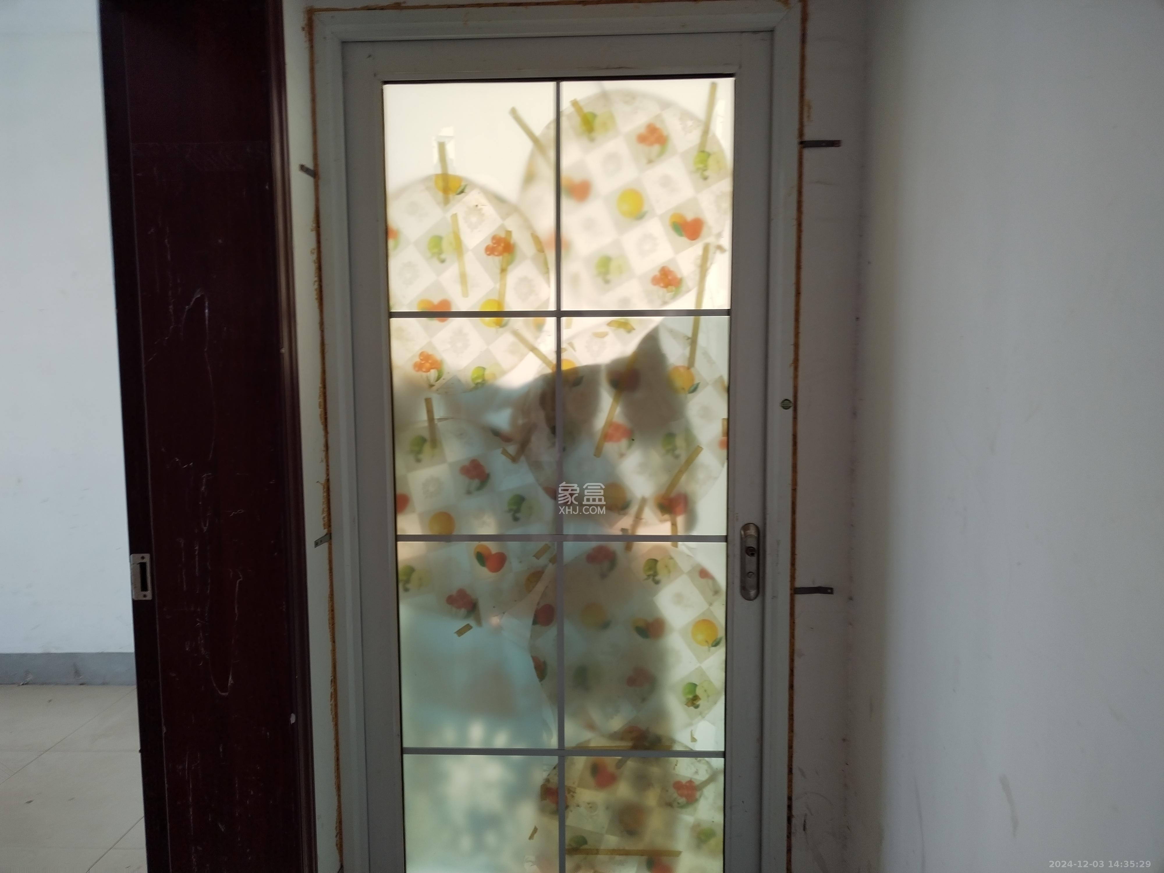 大塘湾公寓 3室2厅1卫 1200.0元/月 大塘湾公寓 3室2厅1卫 1200.0元/月室内图