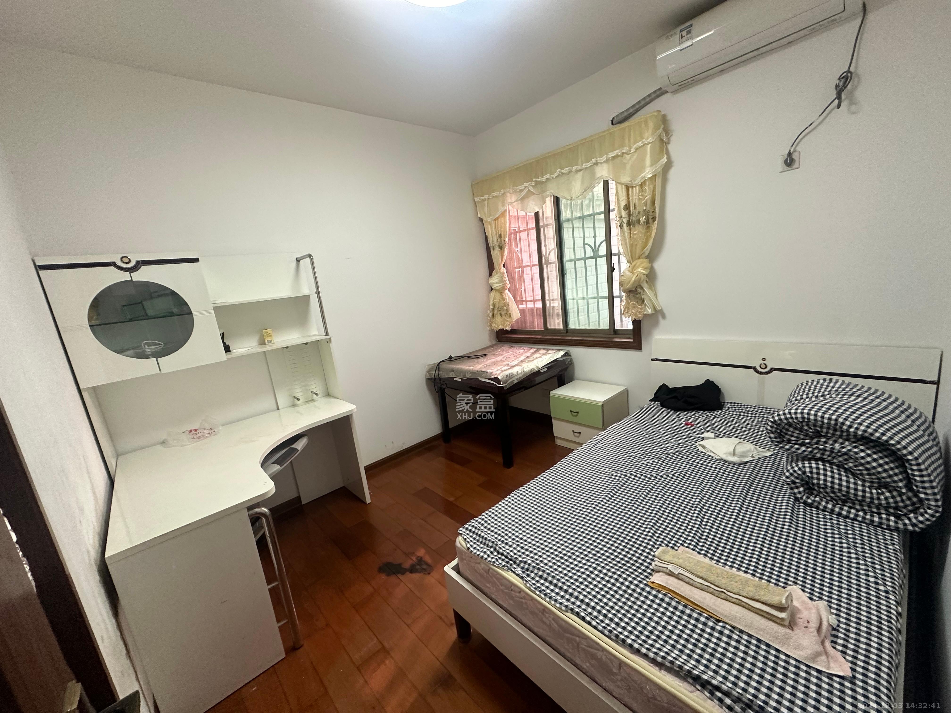 时代天骄  3室2厅2卫   2800.00元/月室内图