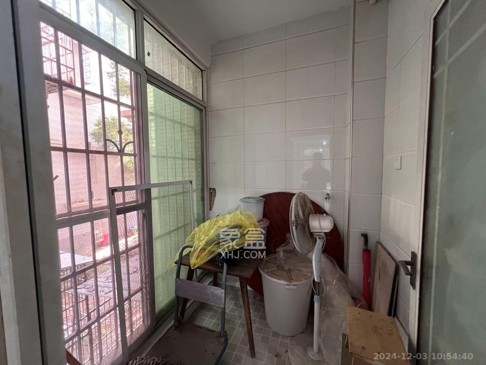 洞井二小区 1室0厅0卫 2000.0元/月 洞井二小区 1室0厅0卫 2000.0元/月室内图