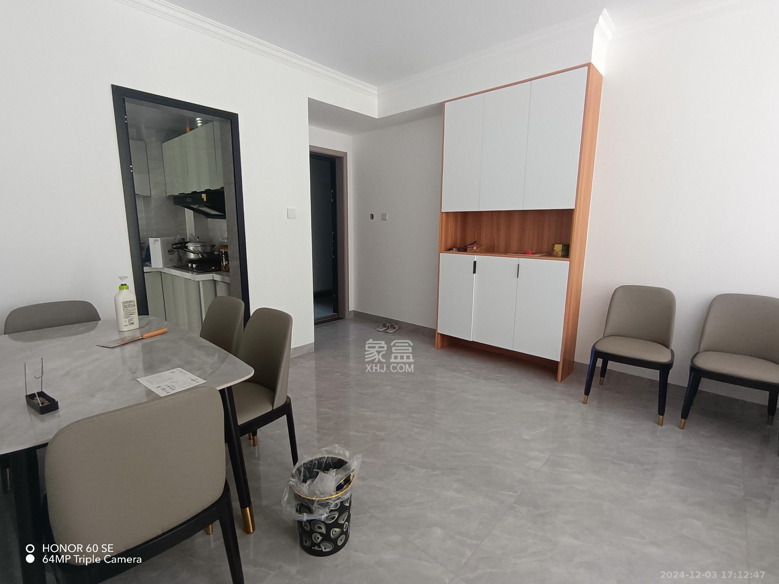 惟智园安置小区  2室2厅1卫    2200.0元/月室内图