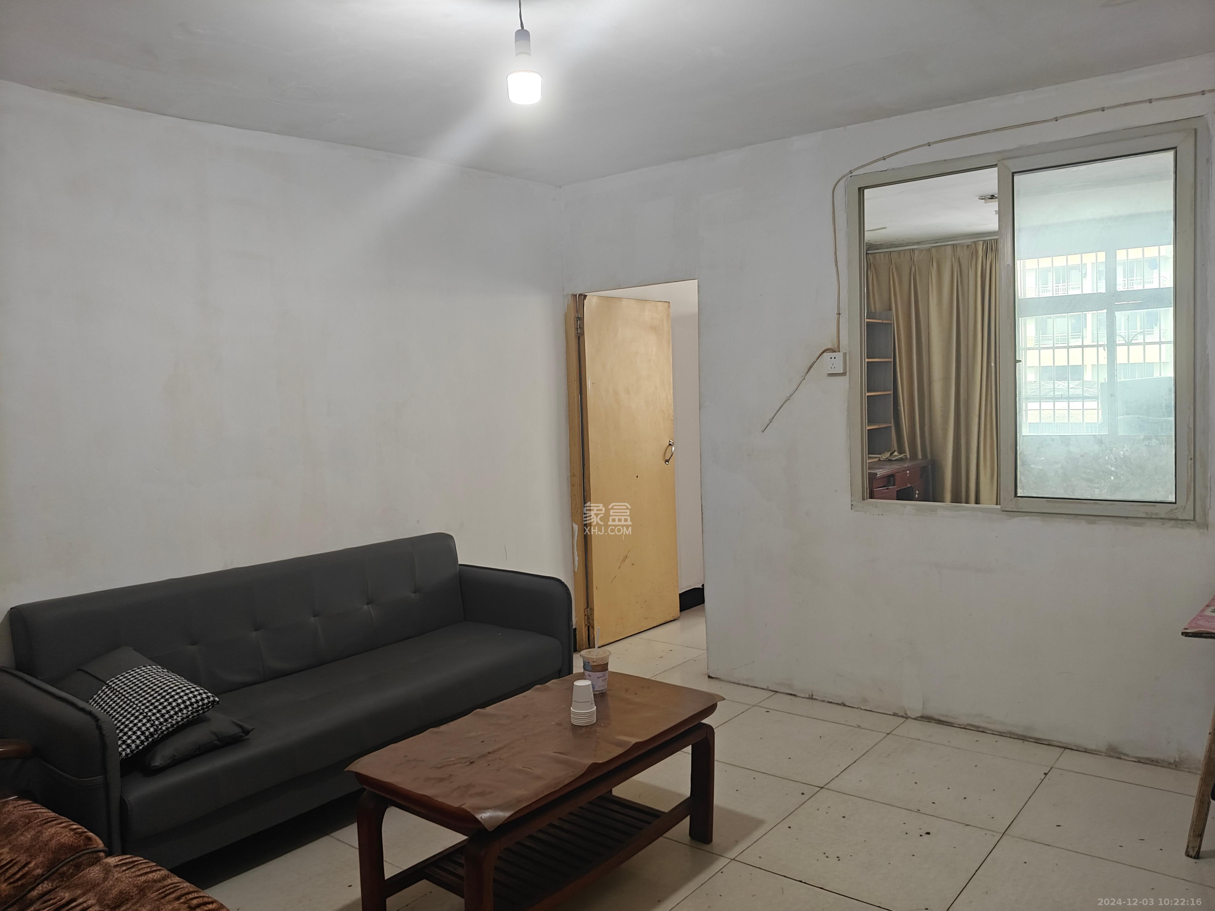 河西布市(望城坡布市) 1室1厅1卫 1000.0元/月 河西布市(望城坡布市) 1室1厅1卫 1000.0元/月室内图