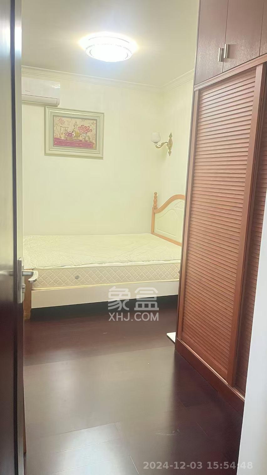 中海国际二期 3室2厅1卫 2200.0元/月 中海国际二期 3室2厅1卫 2200.0元/月室内图