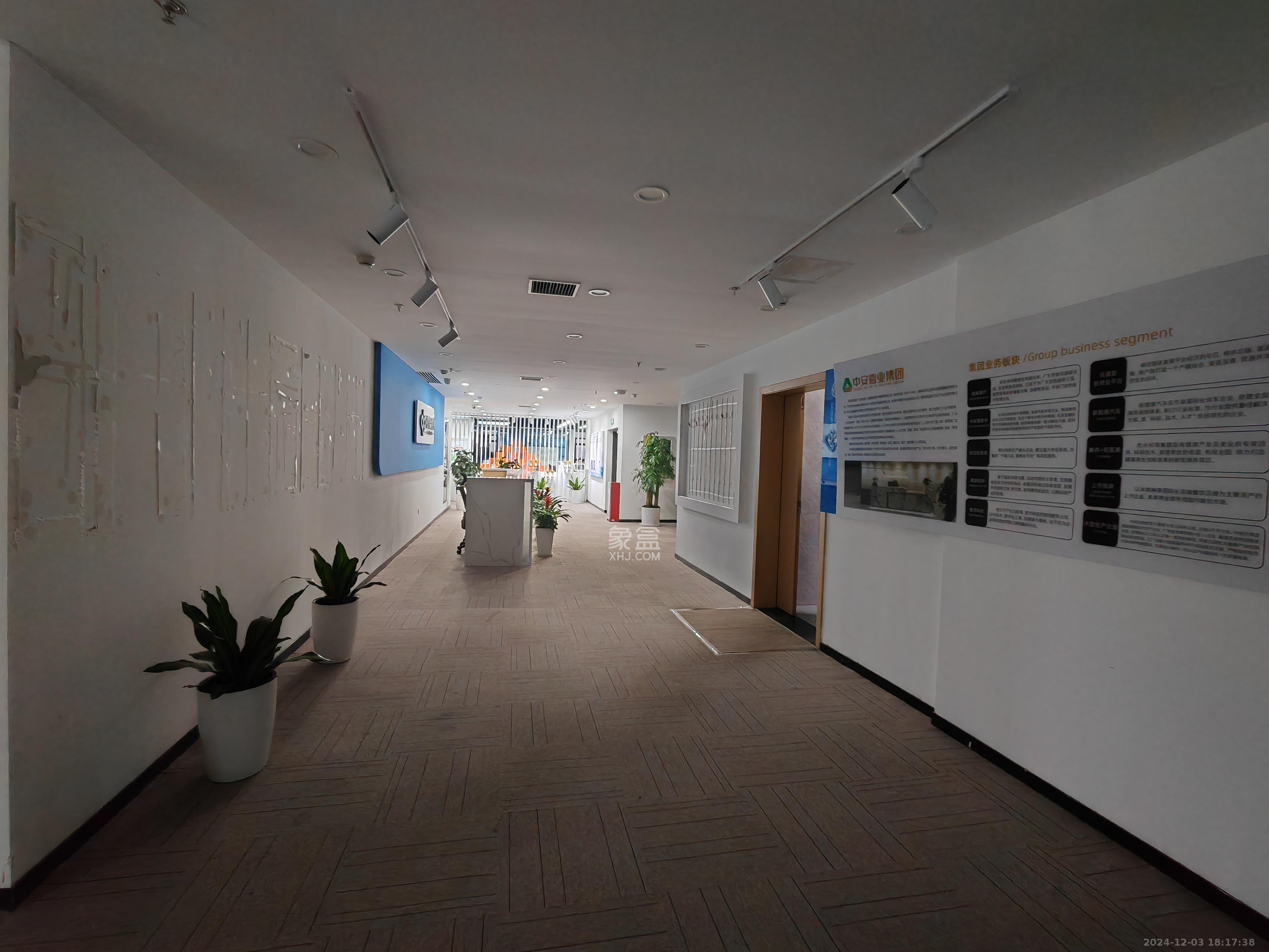 岳华新苑 1室0厅0卫 8000.0元/月 岳华新苑 1室0厅0卫 8000.0元/月室内图