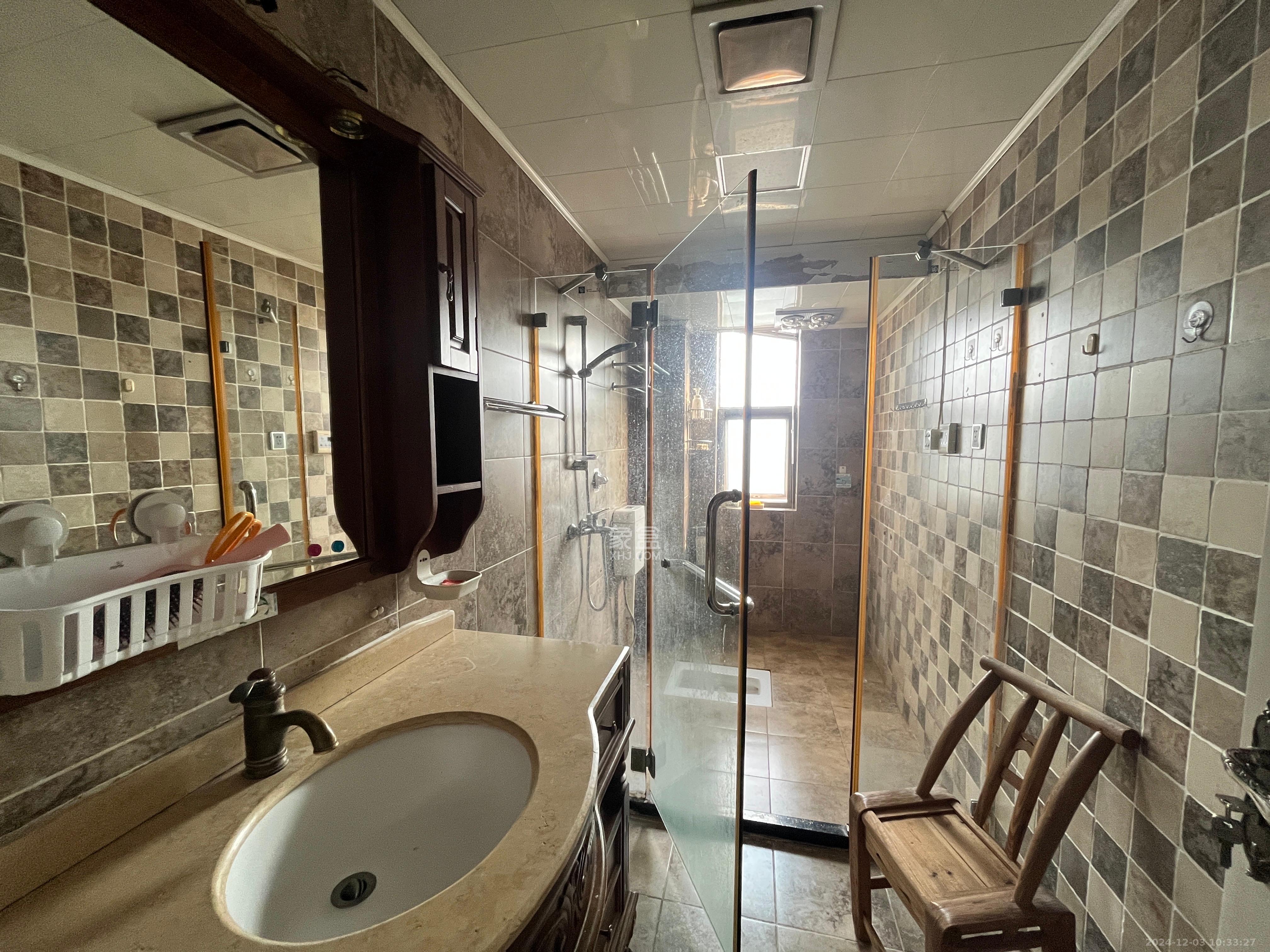 向阳门第 4室2厅2卫 6800.0元/月 向阳门第 4室2厅2卫 6800.0元/月室内图