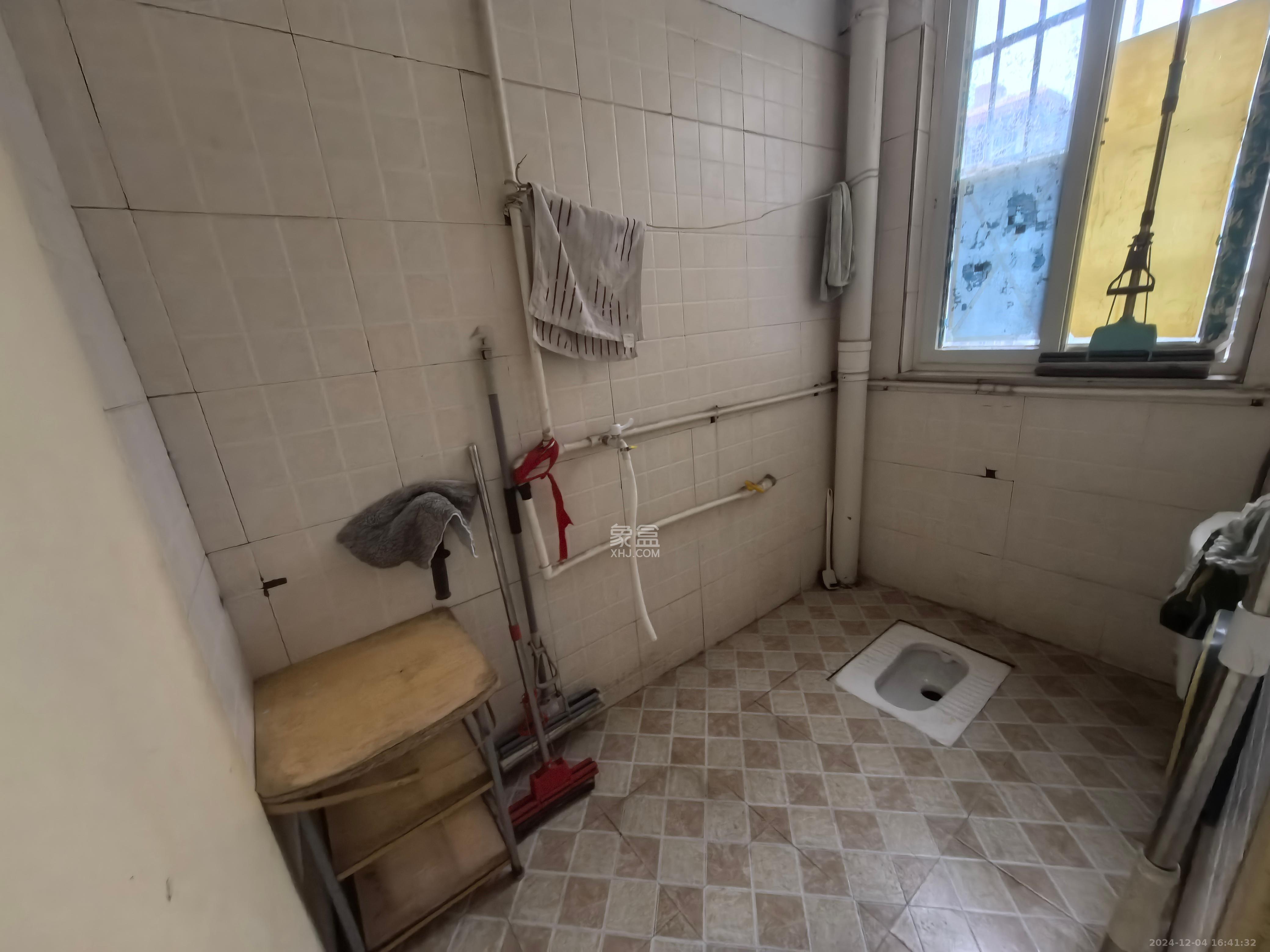 涂北社区-涂北新村 3室2厅1卫 1600.0元/月 涂北社区-涂北新村 3室2厅1卫 1600.0元/月室内图