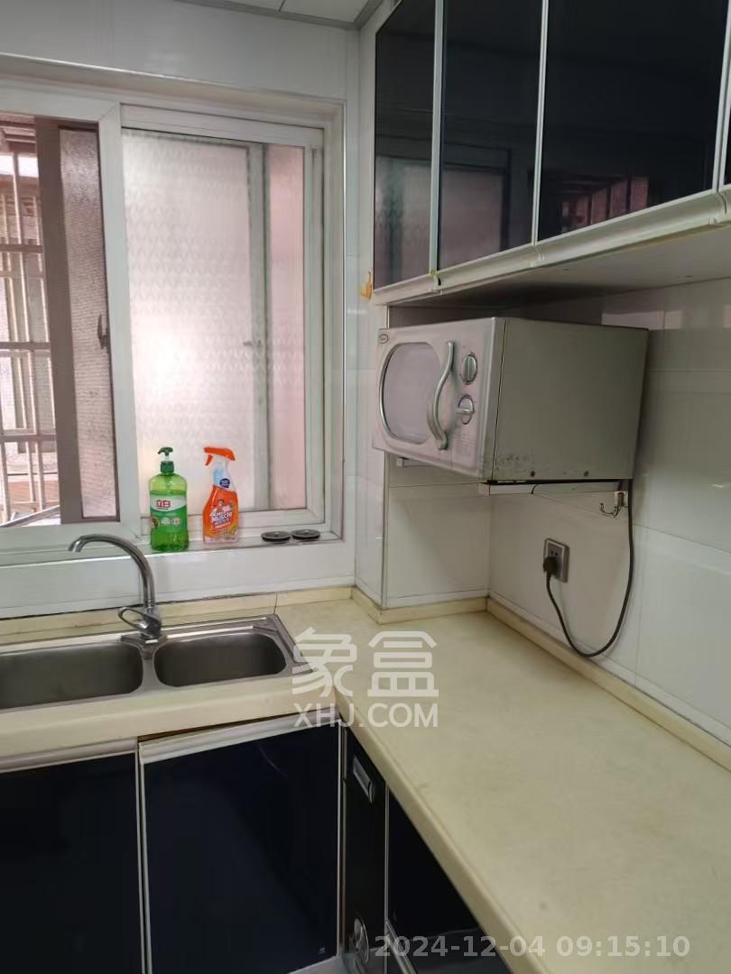 德润园  2室2厅2卫    2200.0元/月室内图