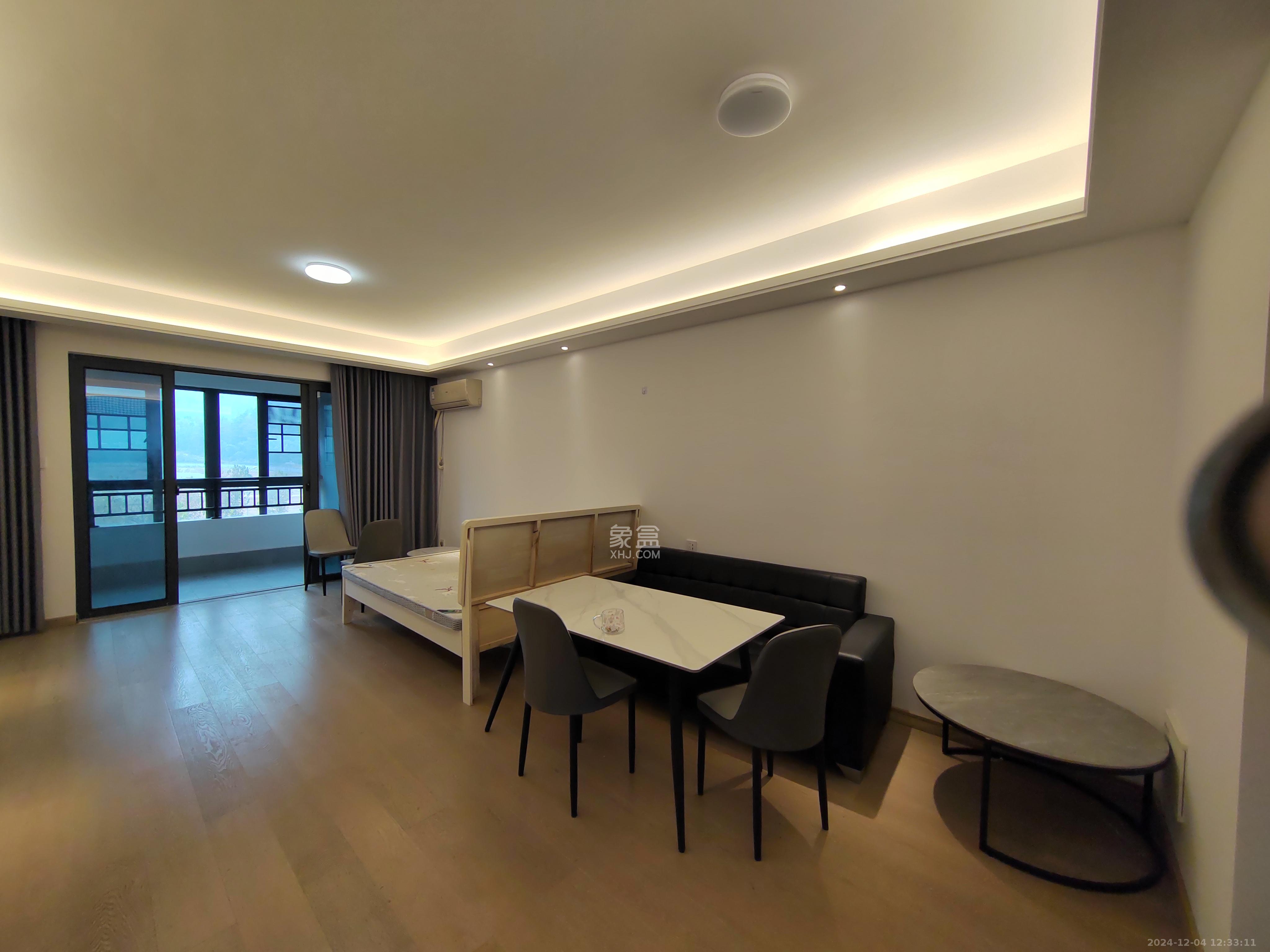 澳海谷山府 3室2厅1卫 2000.0元/月 澳海谷山府 3室2厅1卫 2000.0元/月室内图