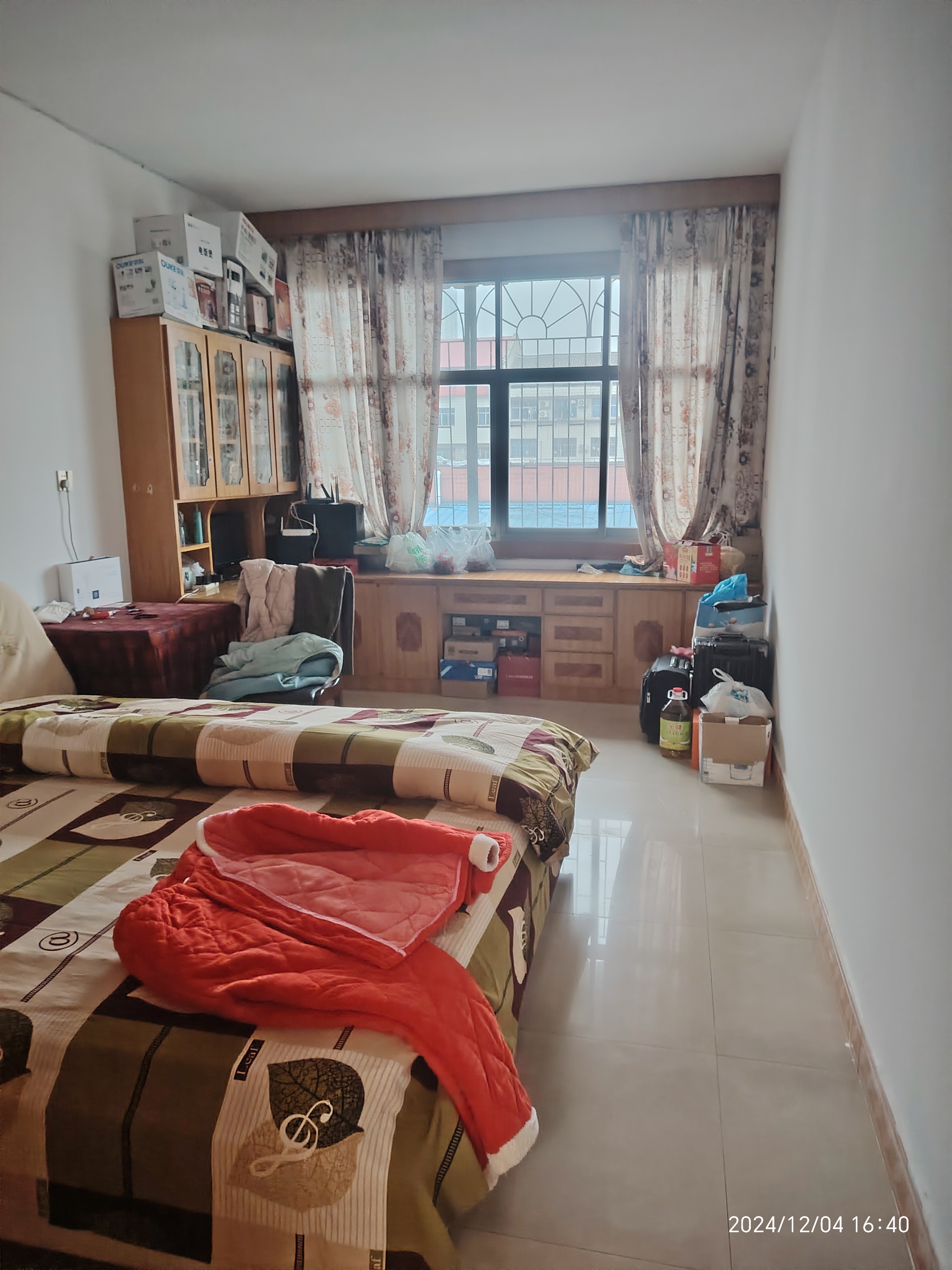 育财农贸市场(民营市场) 3室2厅2卫 45.0万 育财农贸市场(民营市场) 3室2厅2卫 45.0万客厅