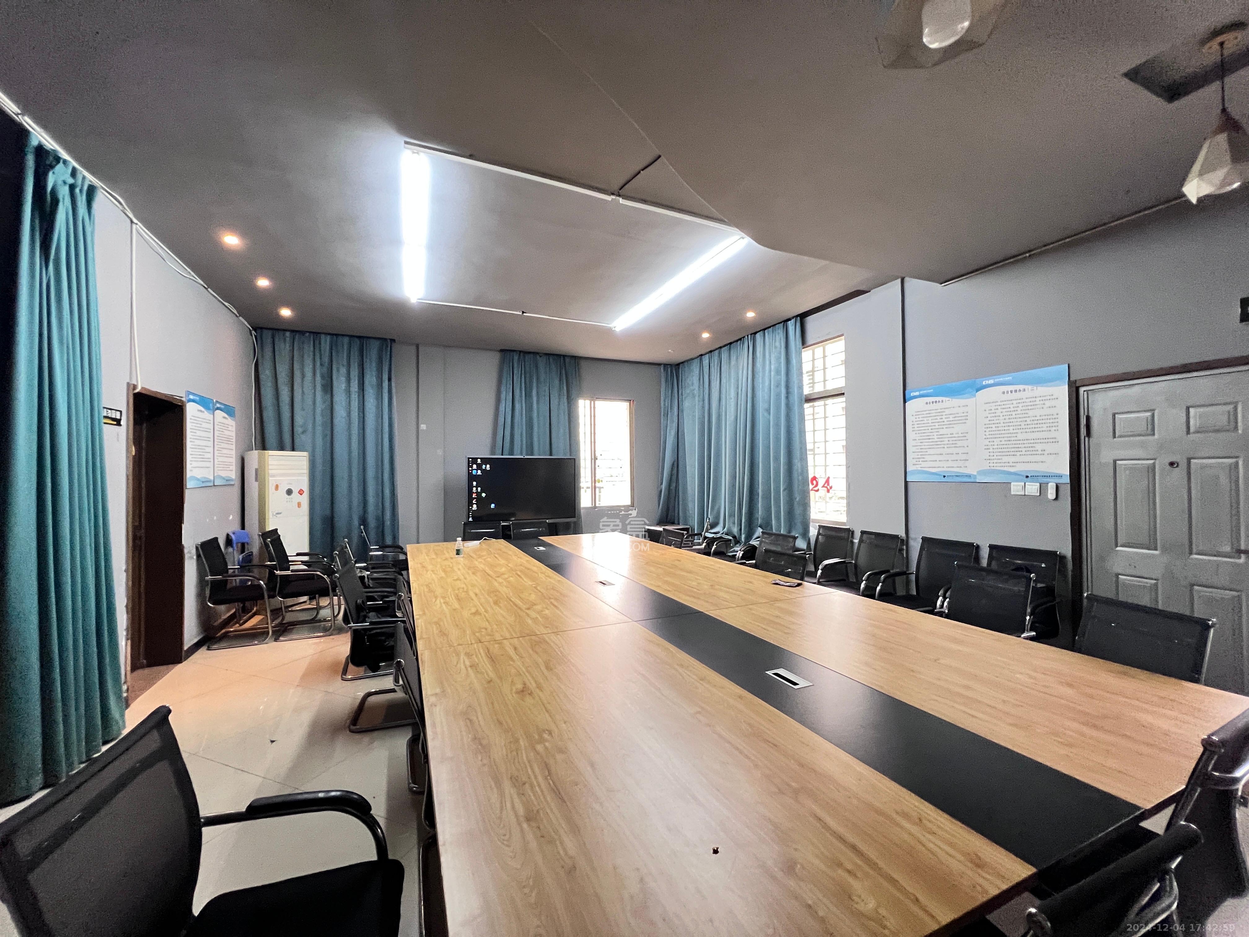 友谊社区（安置区、别墅区）  8室2厅4卫   28000.00元/月室内图