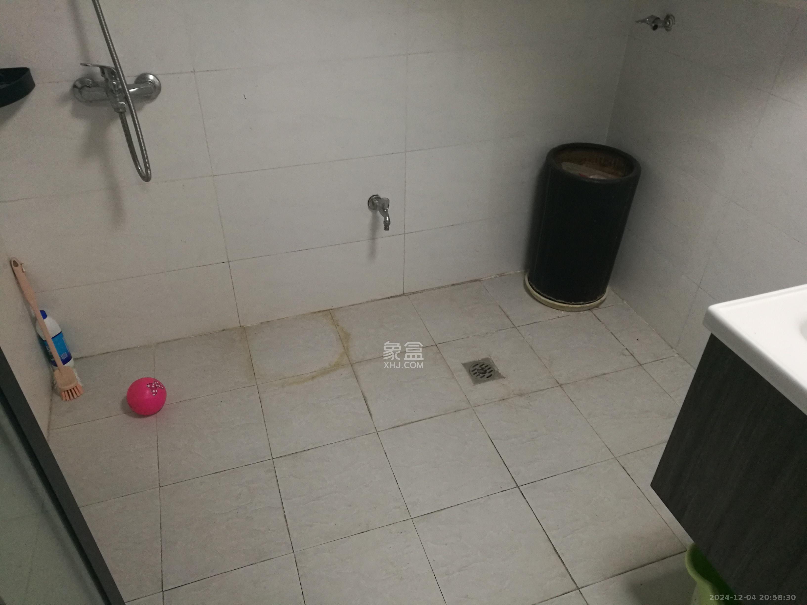 嘉宇银杉(嘉宇西苑) 1室0厅0卫 1600.0元/月 嘉宇银杉(嘉宇西苑) 1室0厅0卫 1600.0元/月室内图