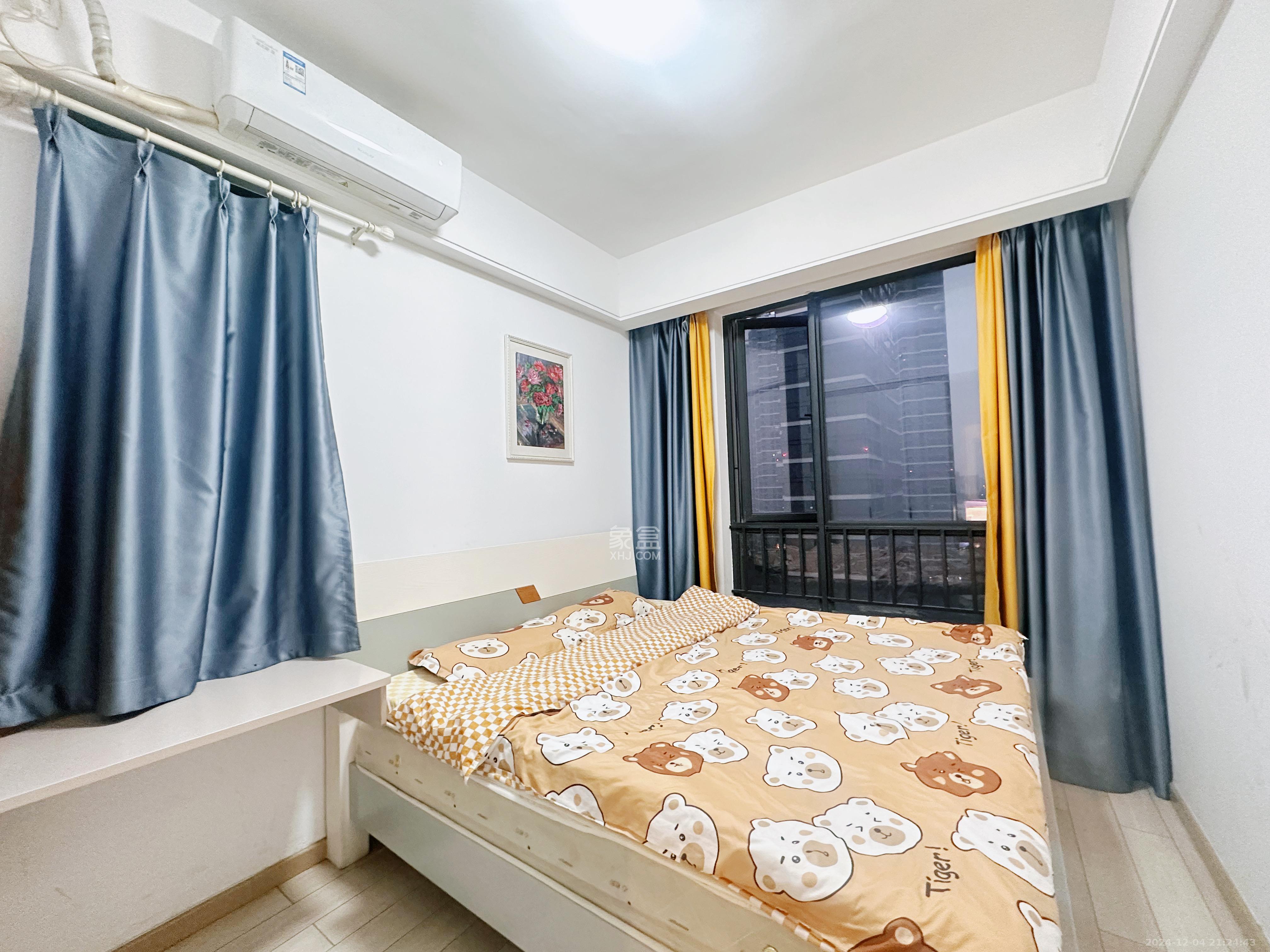 启迪协信中心 2室2厅1卫 2600.0元/月 启迪协信中心 2室2厅1卫 2600.0元/月室内图