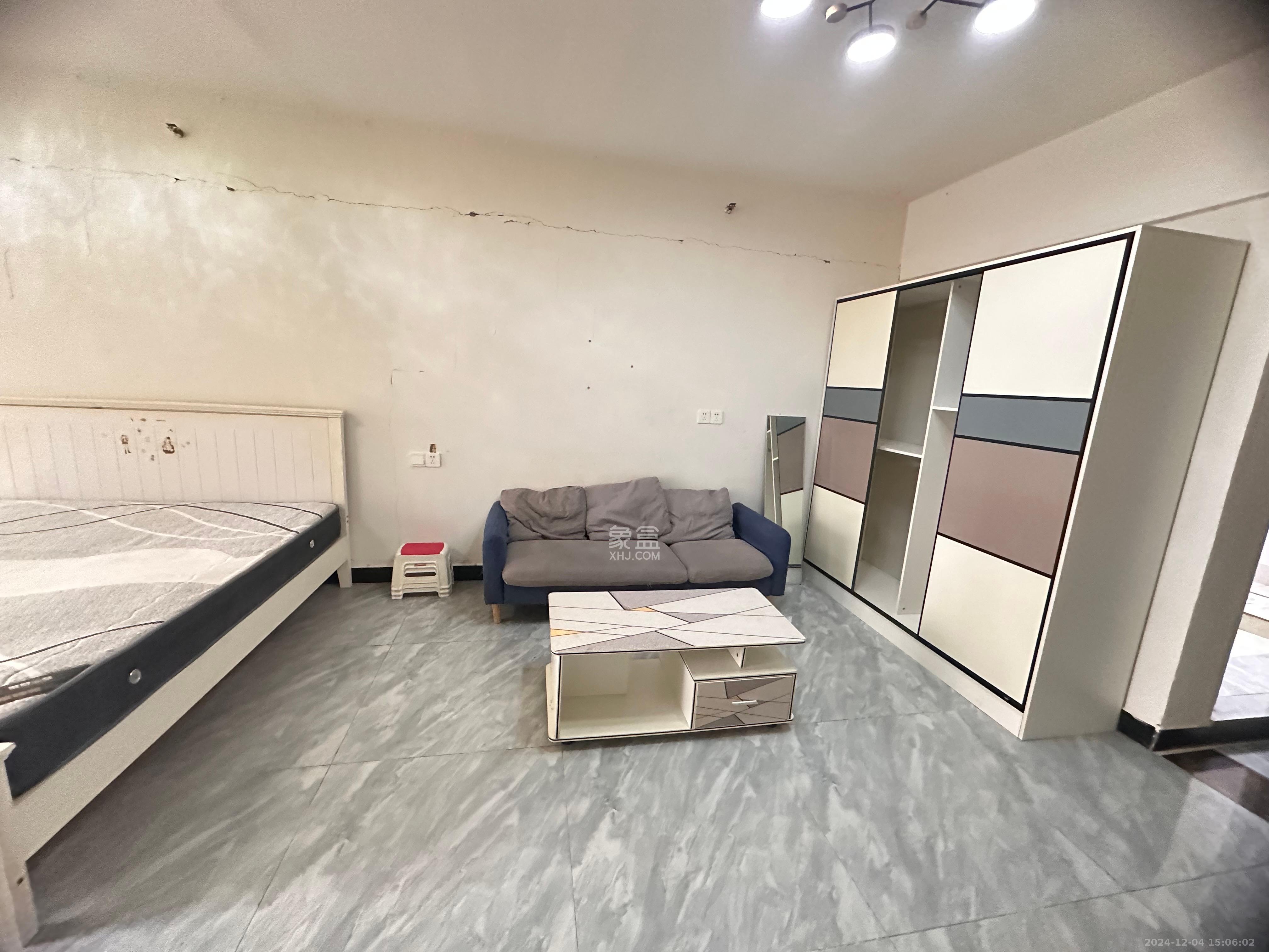 德庆水韵山城 1室1厅1卫 1500.0元/月 德庆水韵山城 1室1厅1卫 1500.0元/月室内图